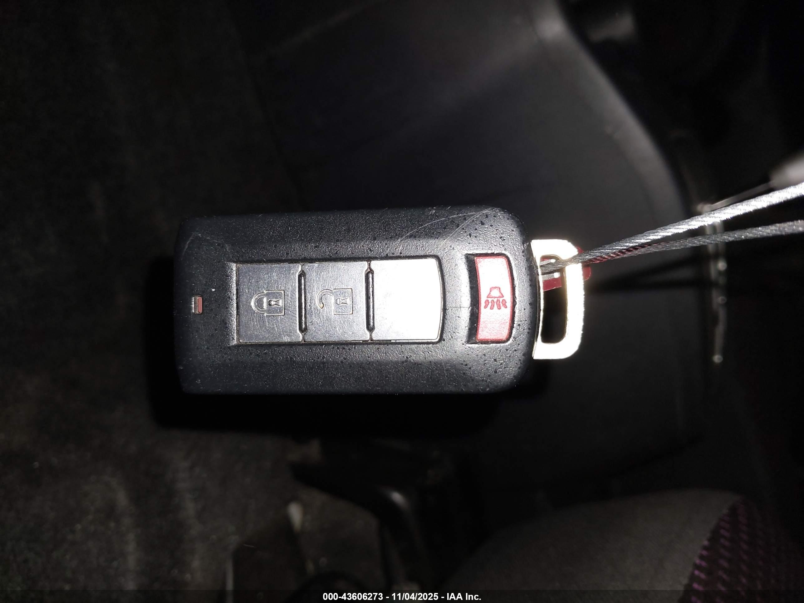 MITSUBISHI MIRAGE image 11