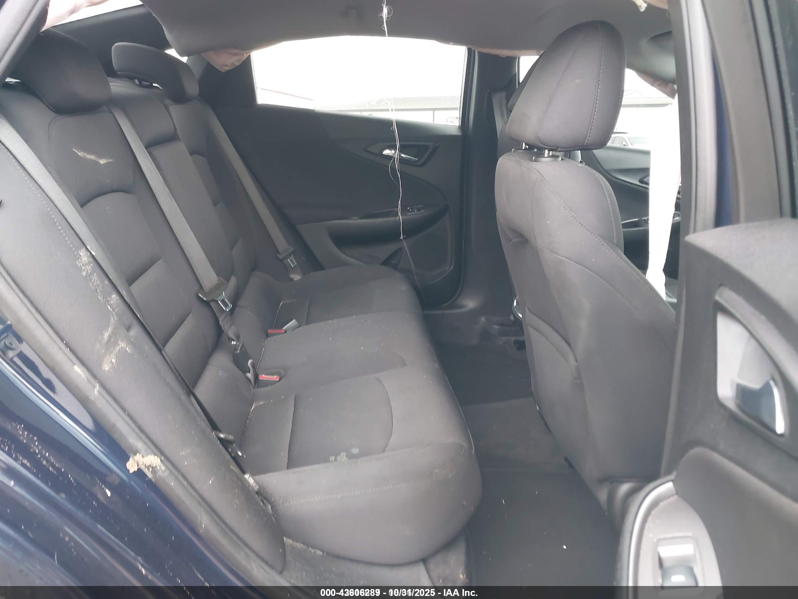 CHEVROLET MALIBU image 8