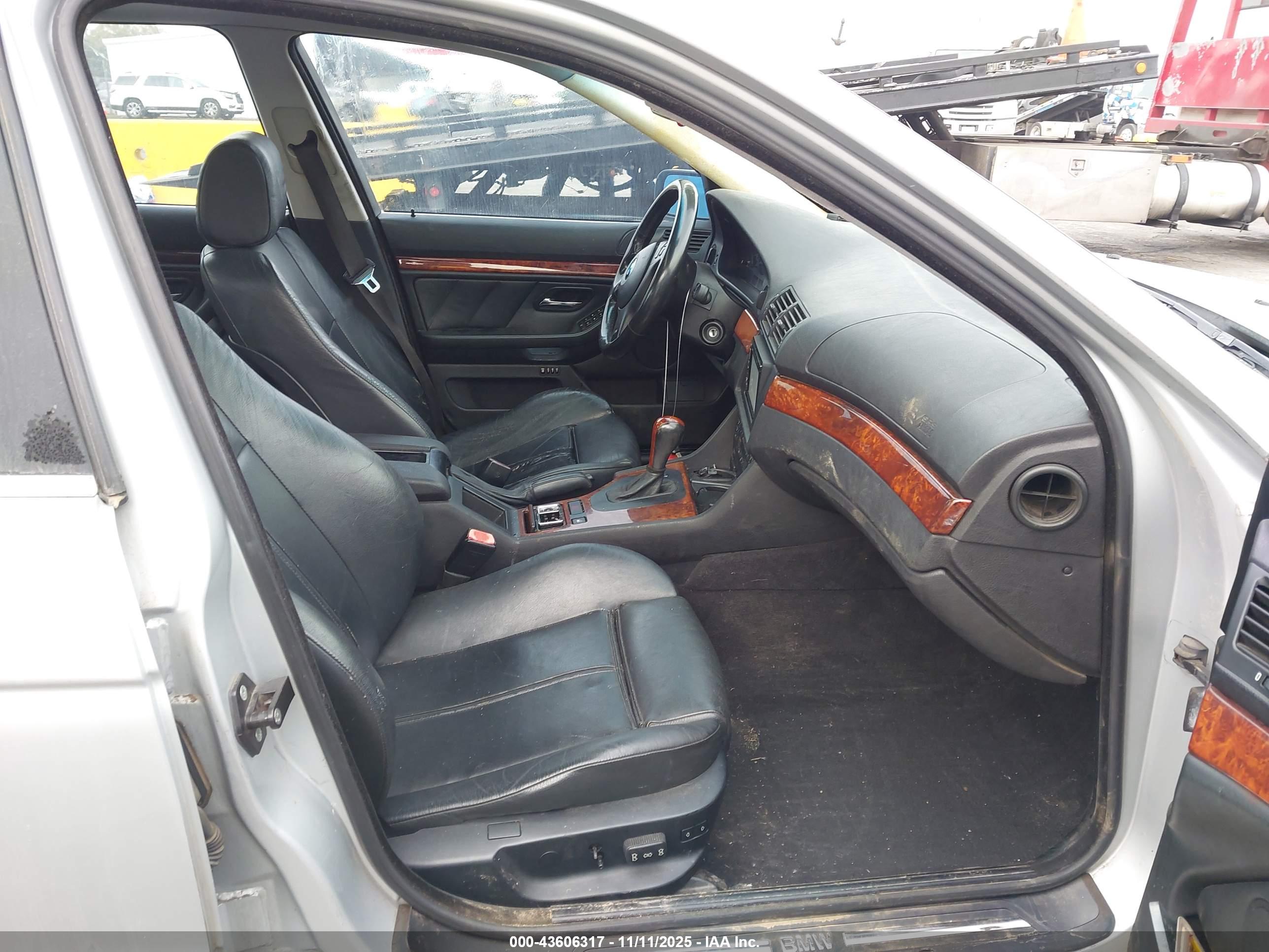 BMW 525IA image 5