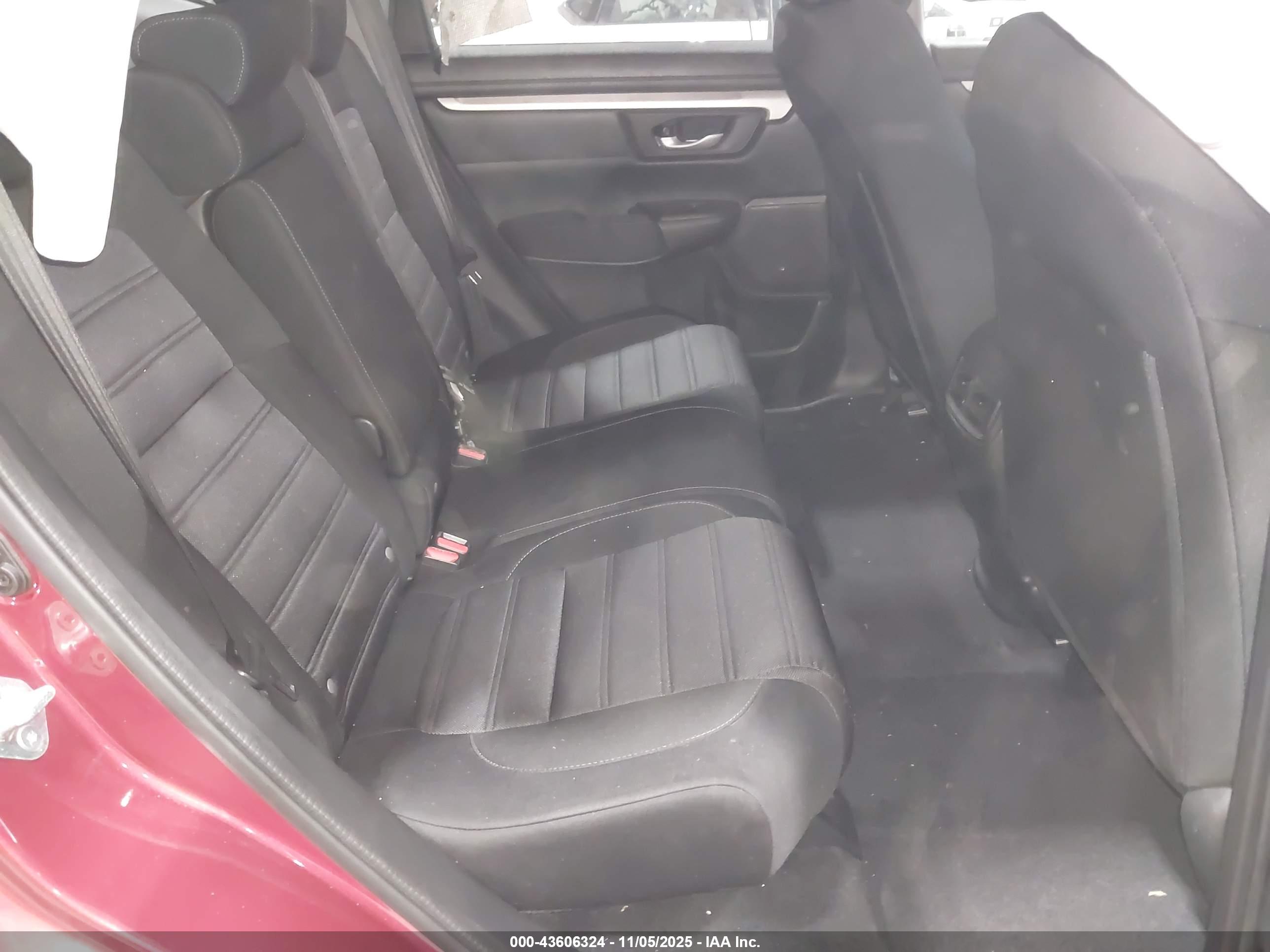 HONDA CR-V image 8