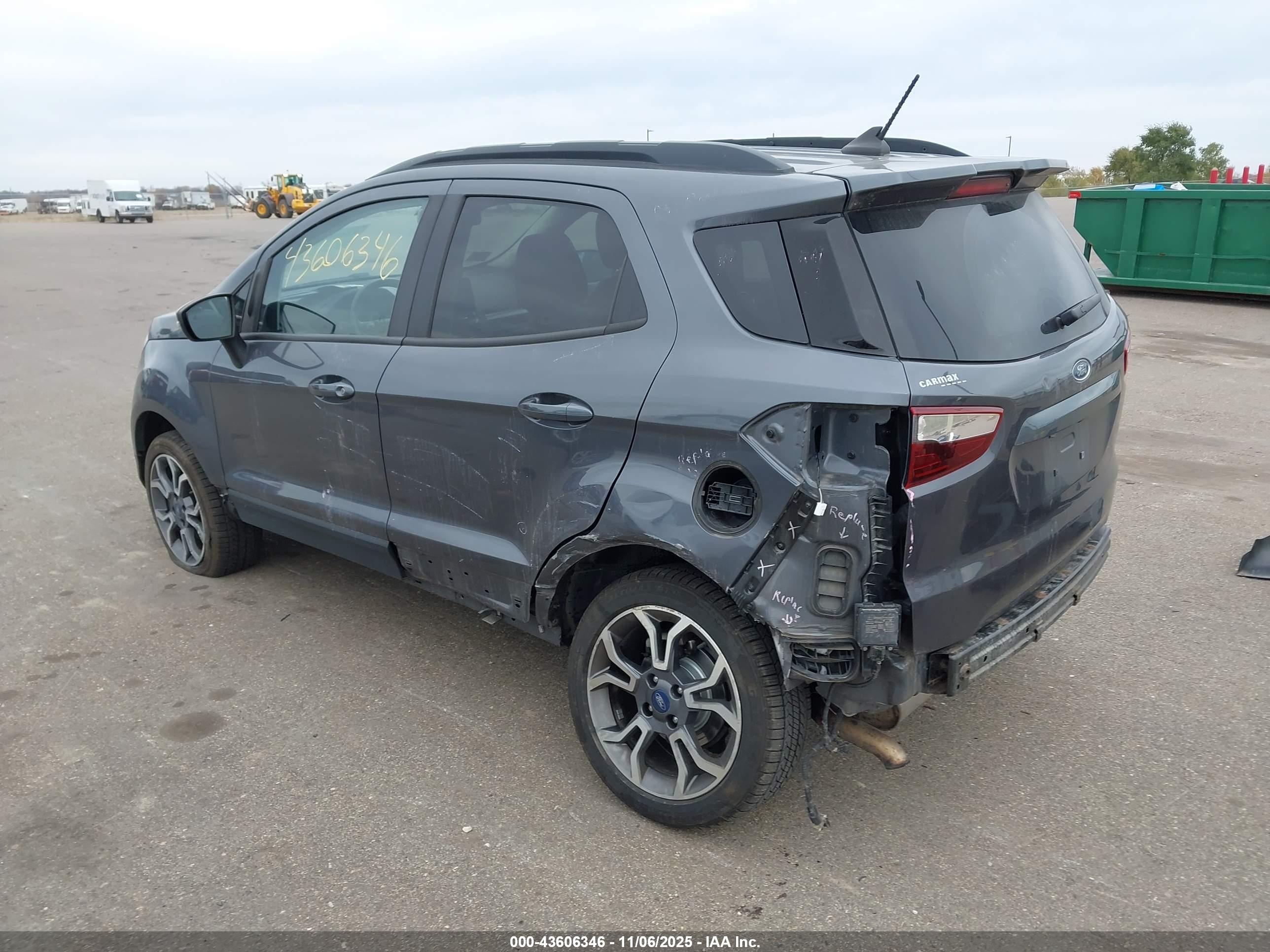 FORD ECOSPORT image 3