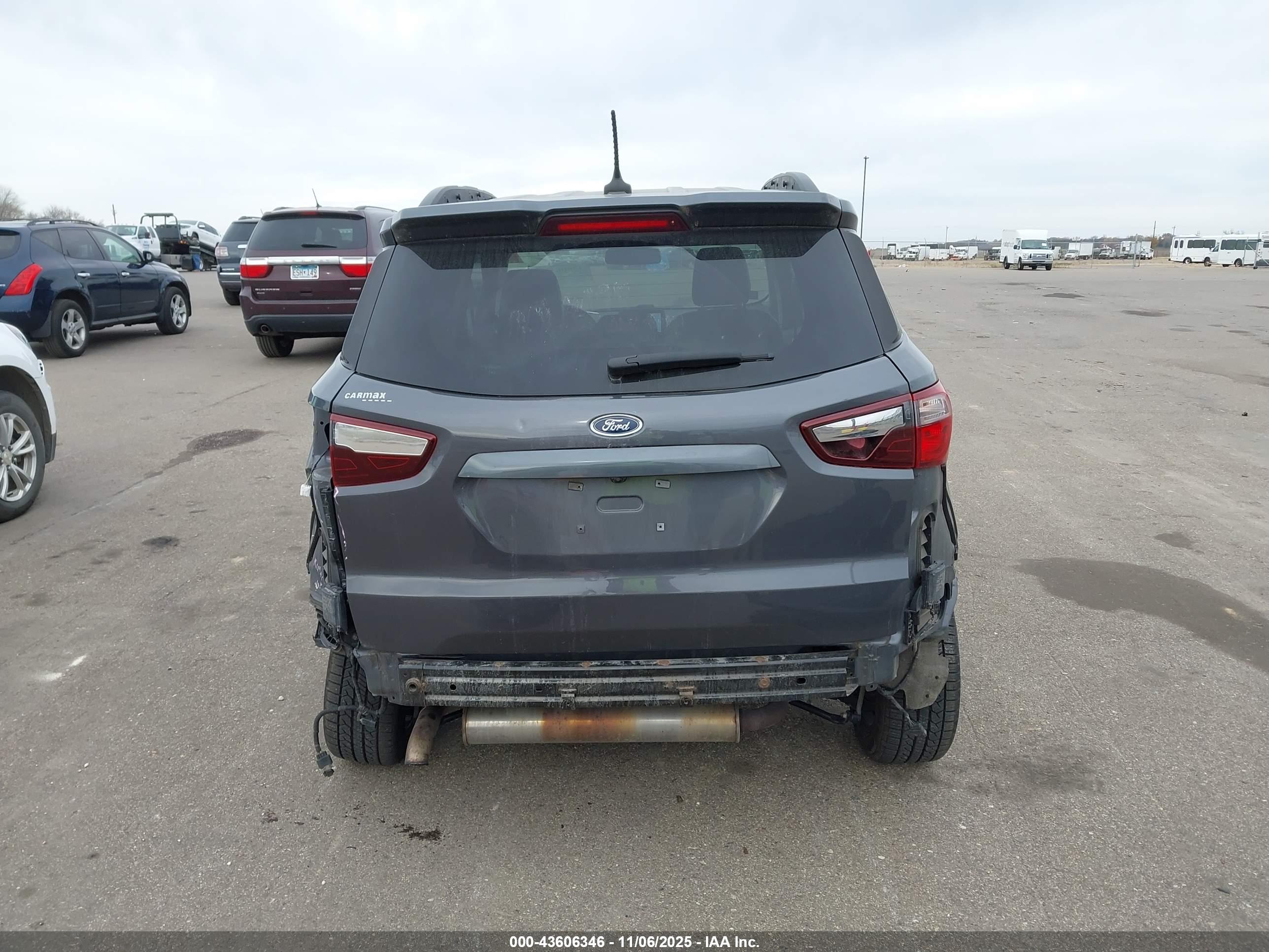 FORD ECOSPORT image 6