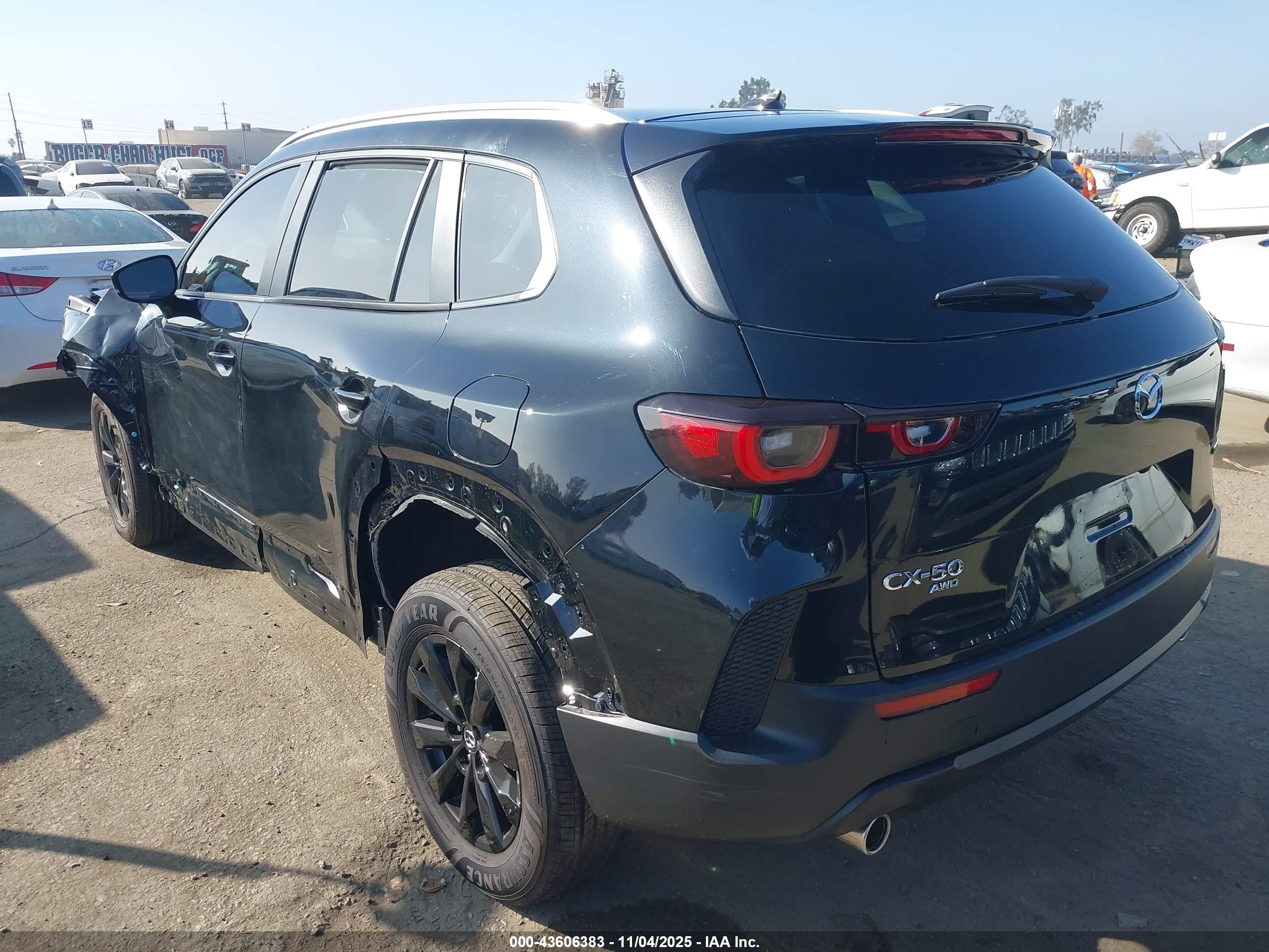 MAZDA CX-50 image 3
