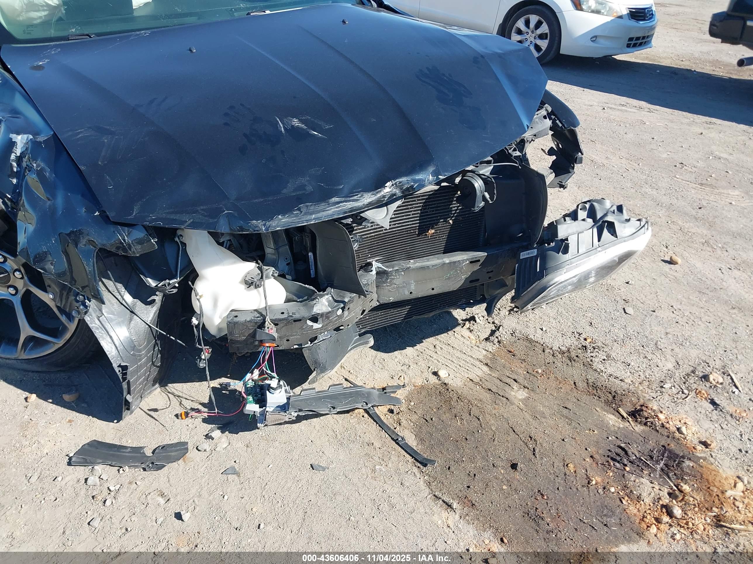CHRYSLER 300 image 6