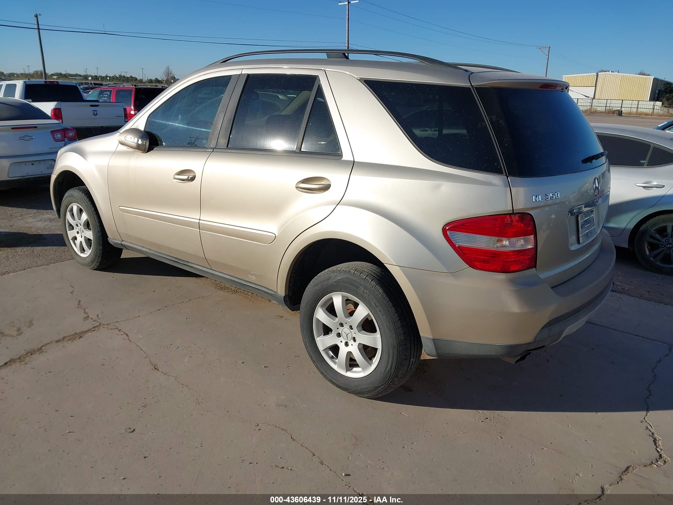 MERCEDES-BENZ ML image 3