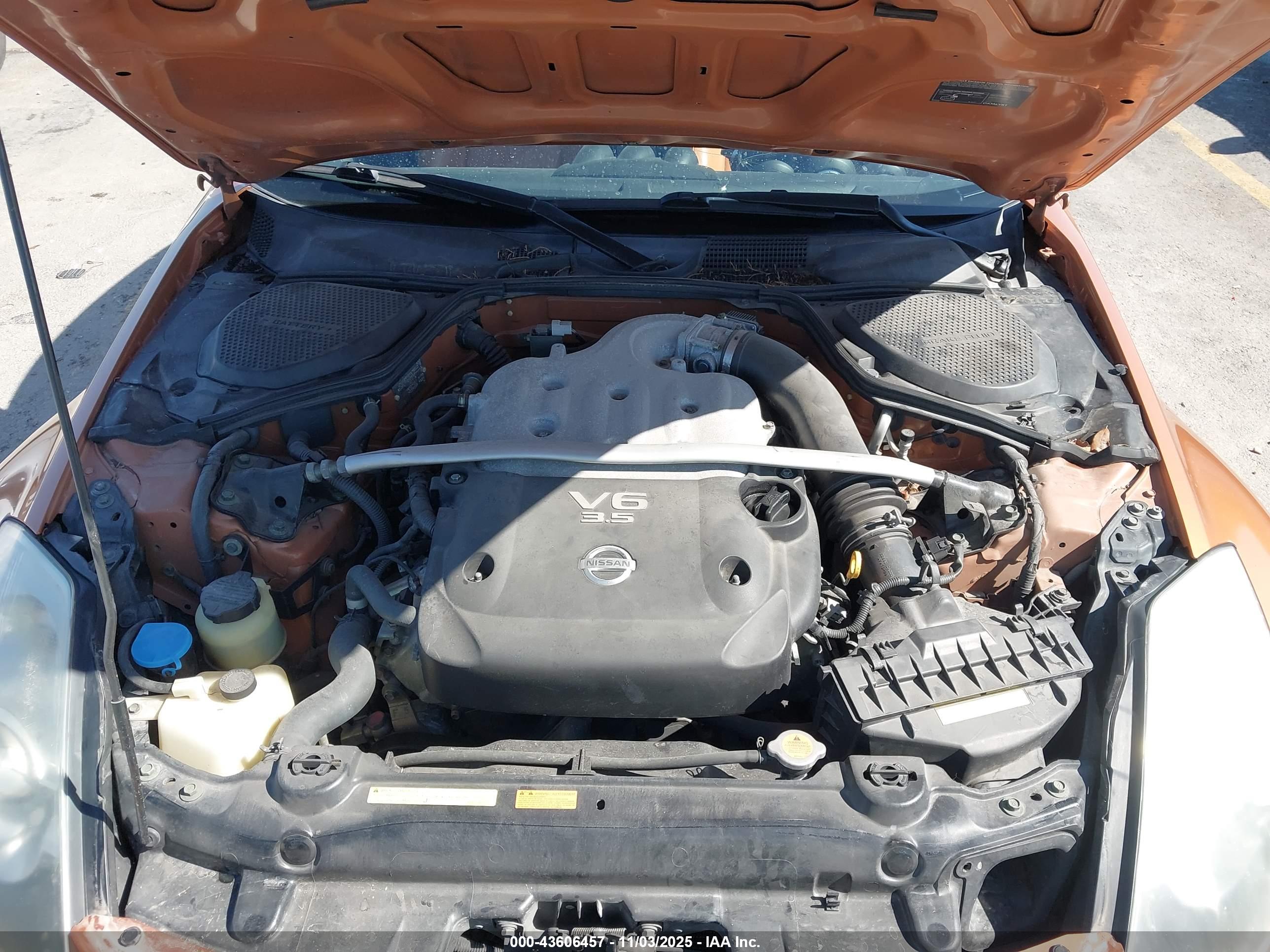 NISSAN 350Z image 10