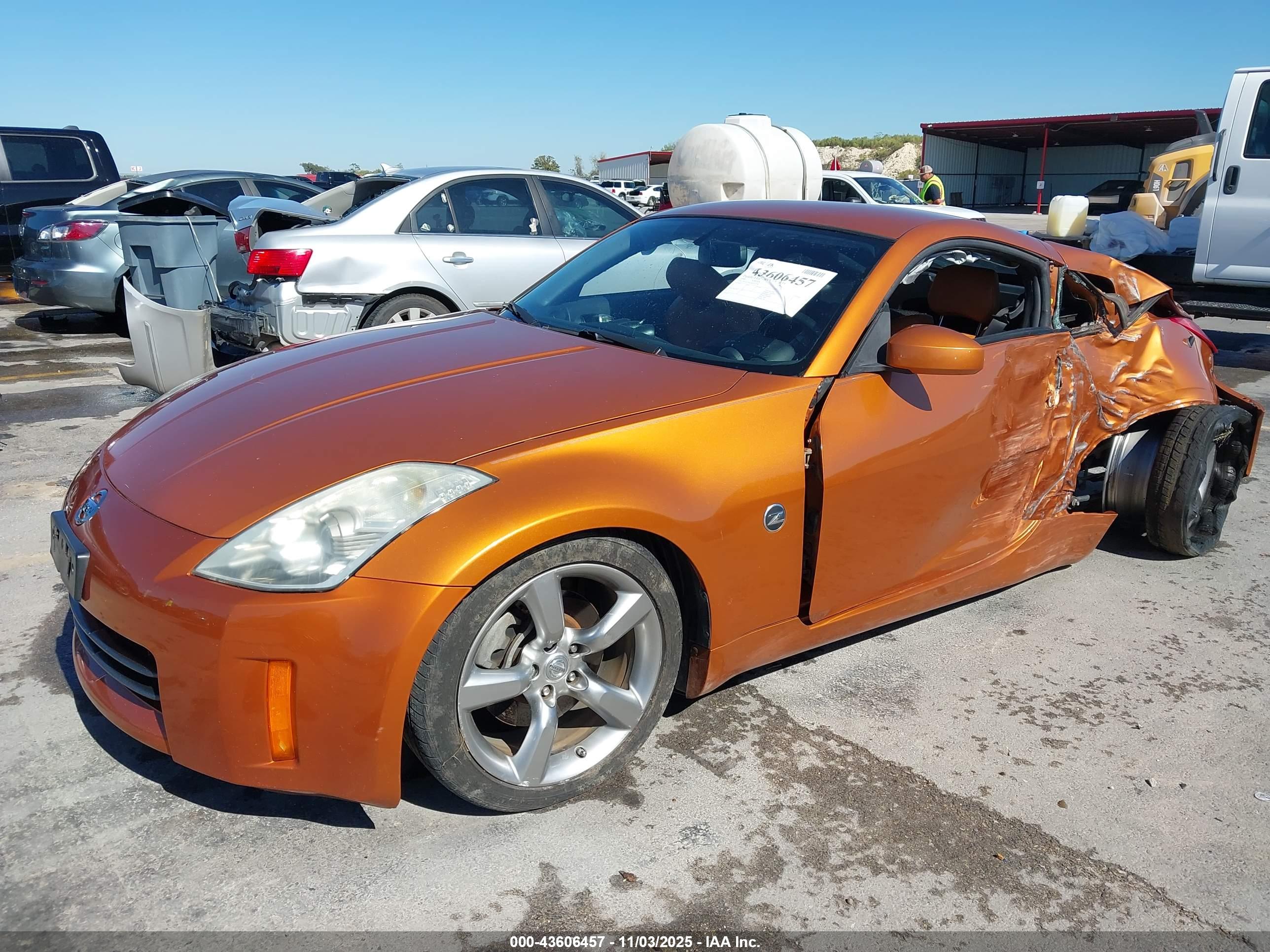 NISSAN 350Z image 2