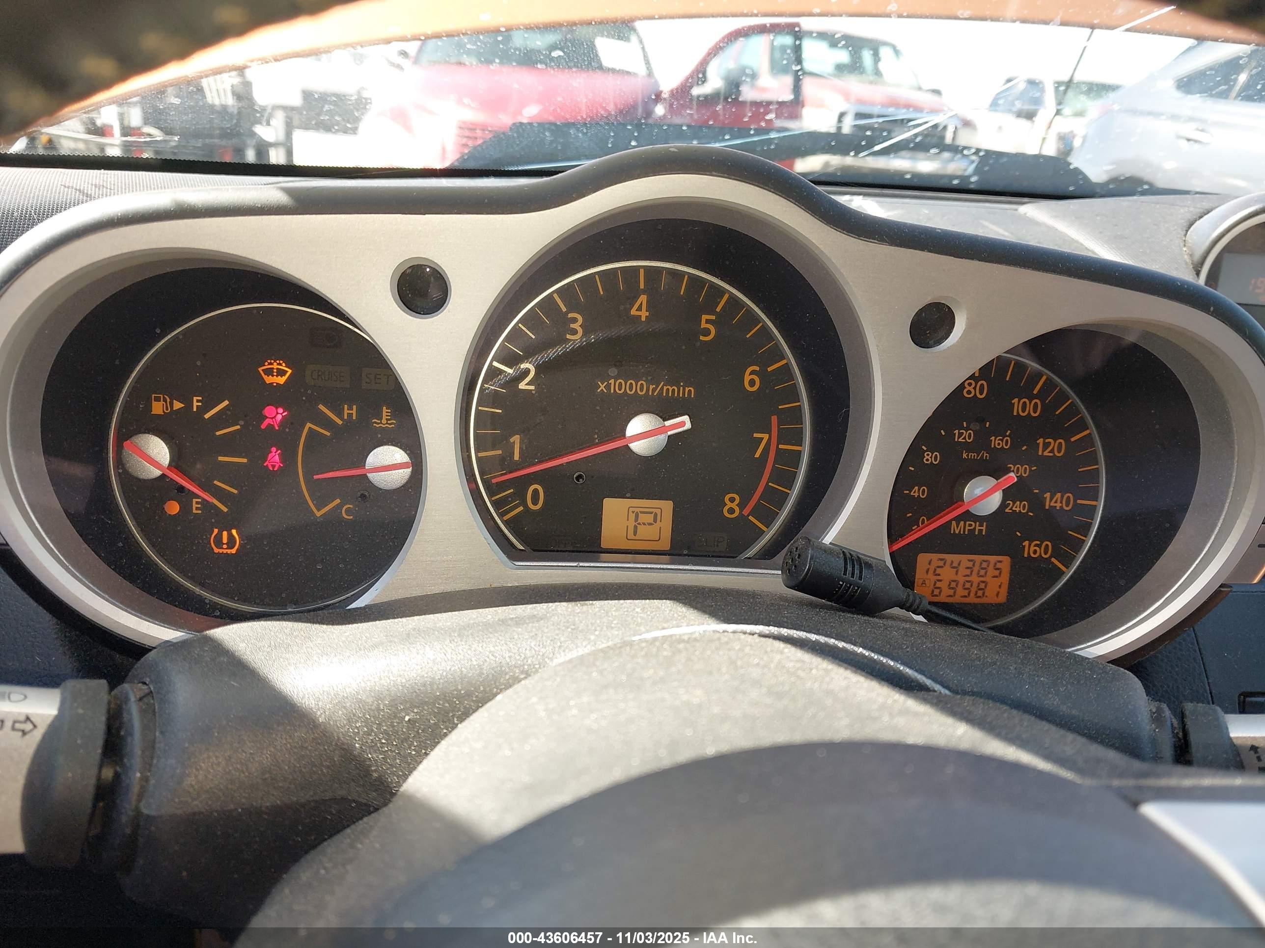 NISSAN 350Z image 7