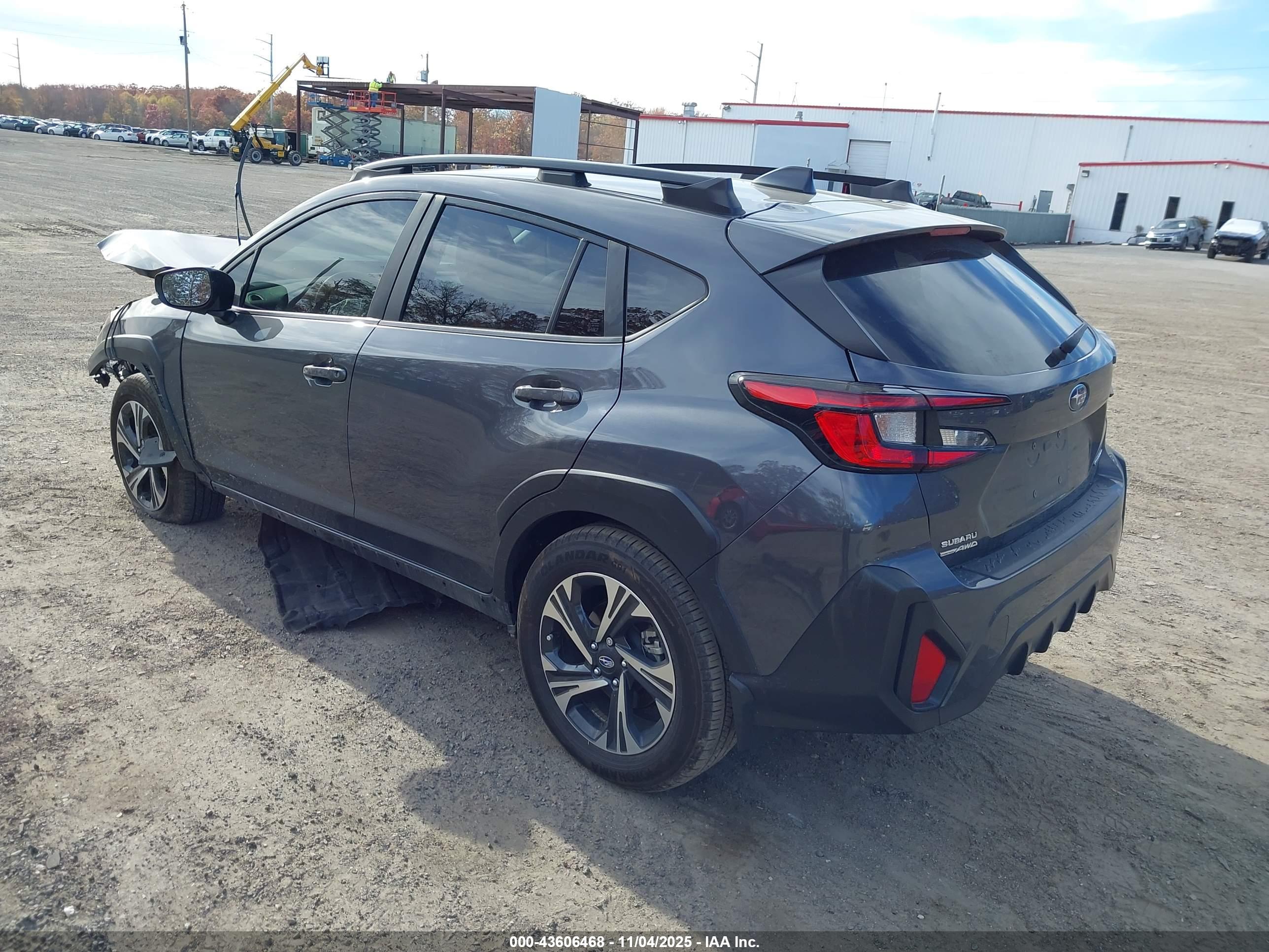 SUBARU CROSSTREK image 3