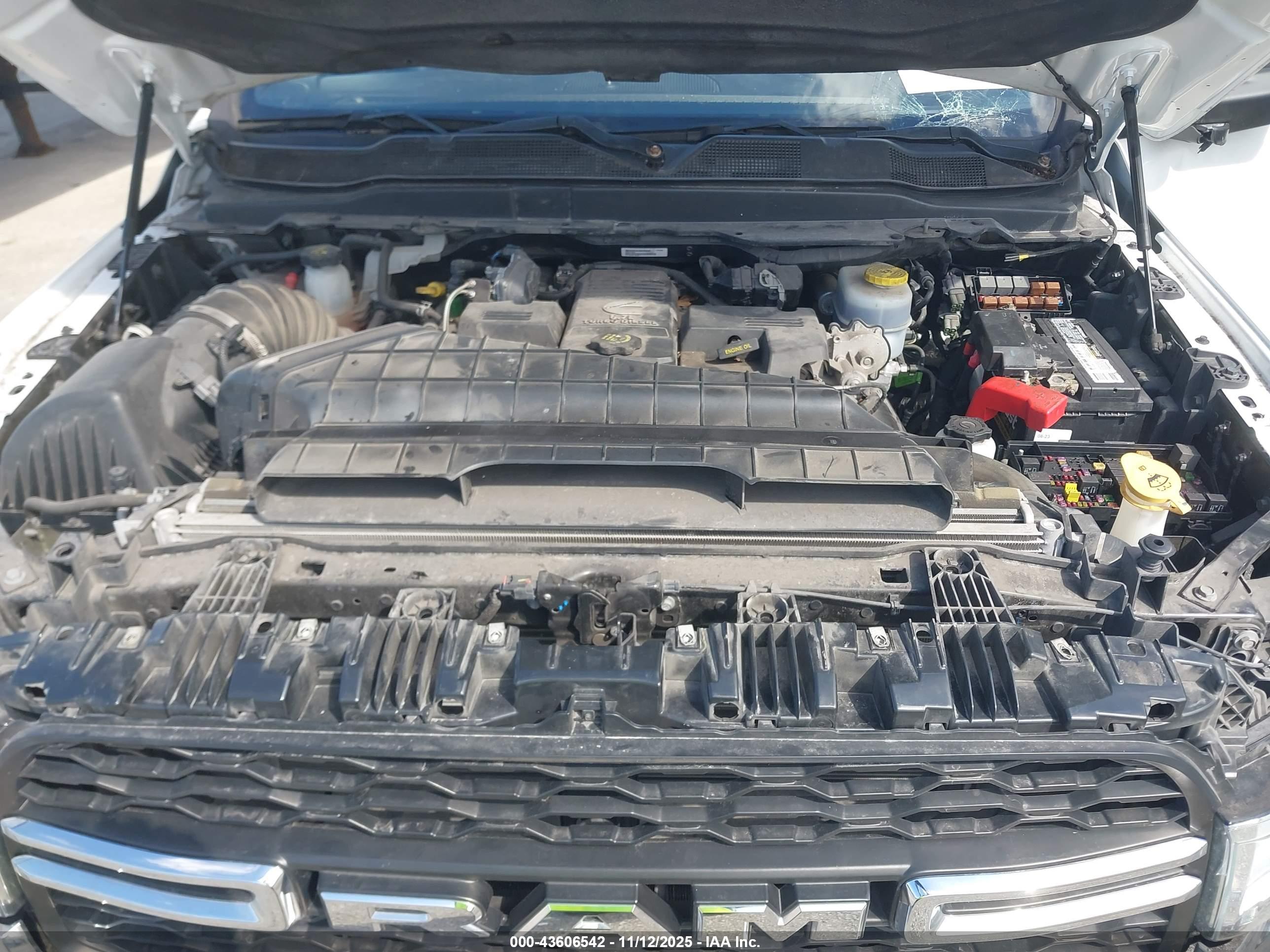 RAM 3500 image 10