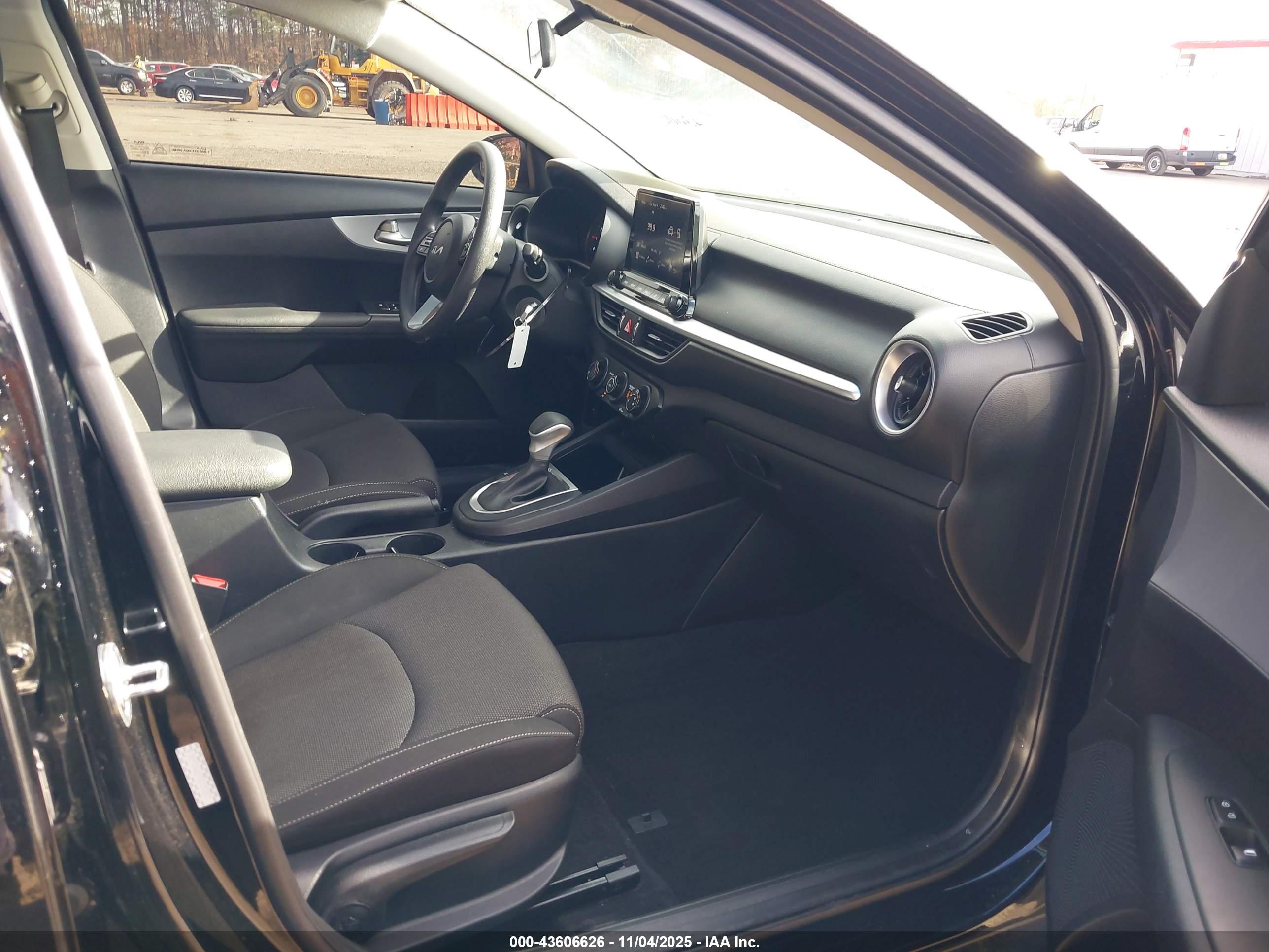 KIA FORTE image 5