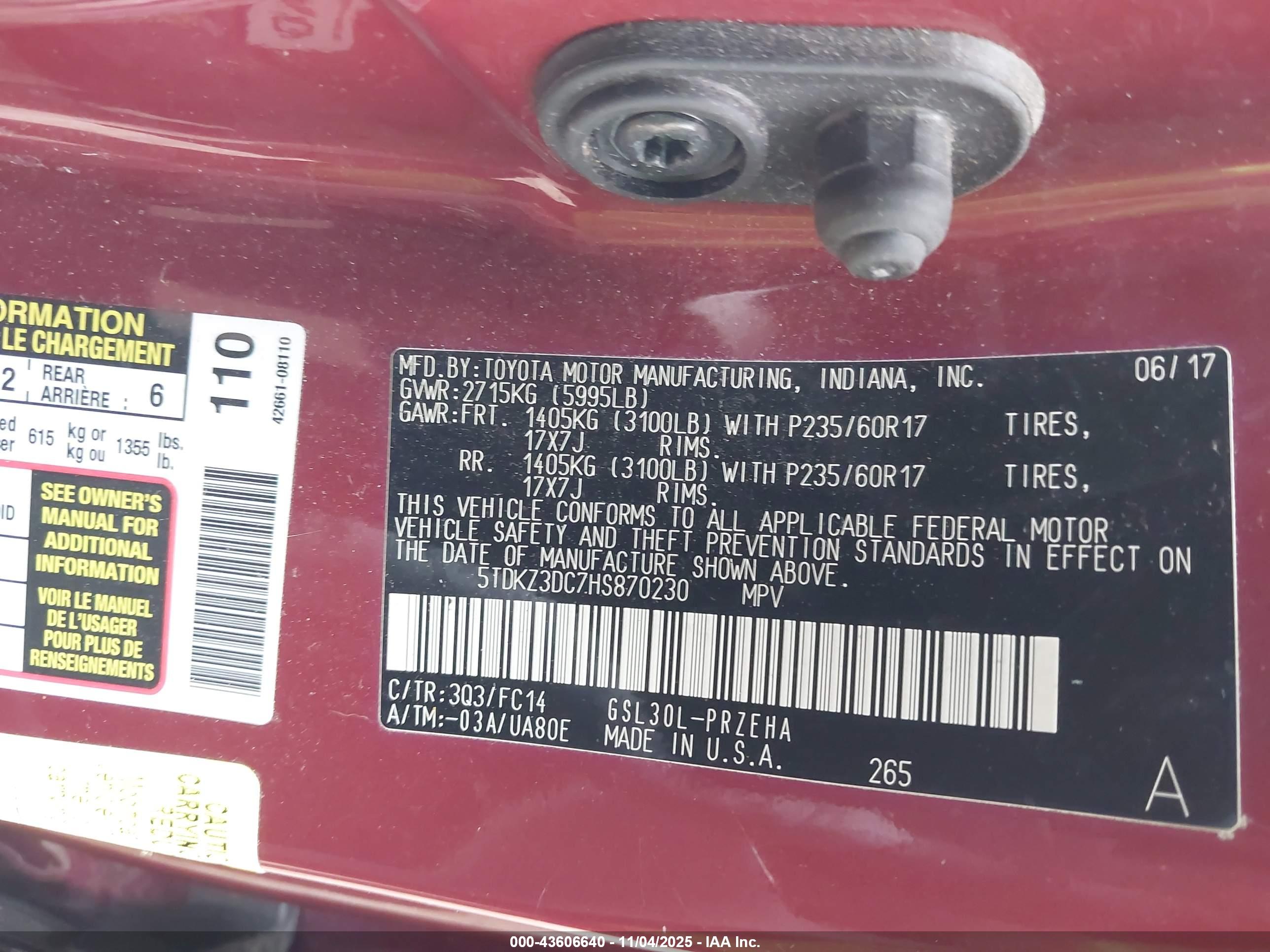TOYOTA SIENNA image 9