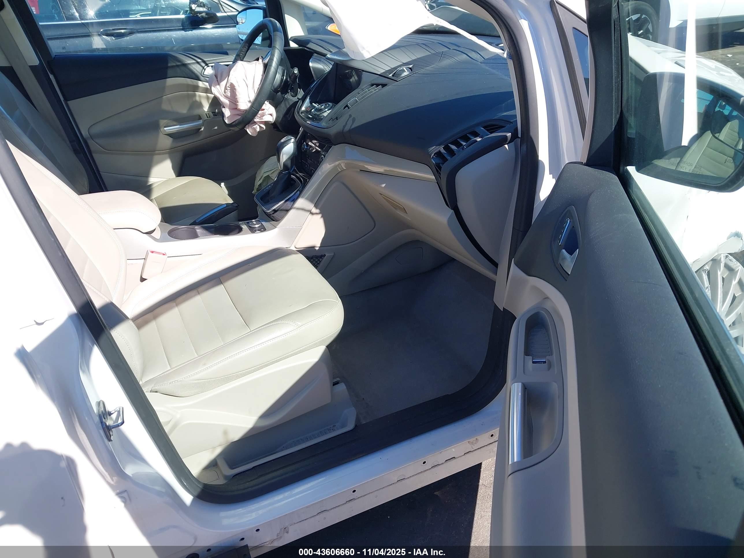 FORD C-MAX image 5