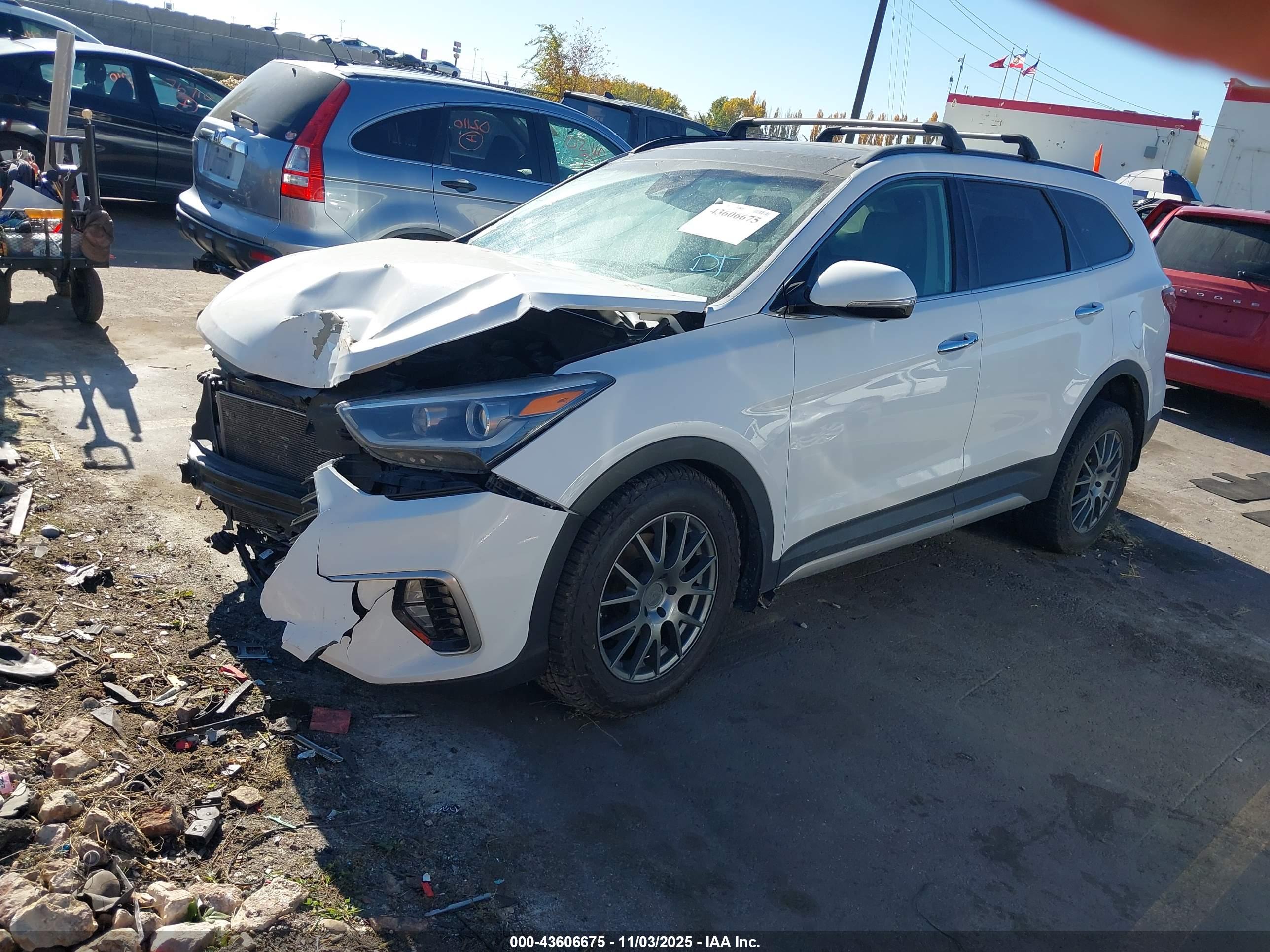 HYUNDAI SANTA image 2