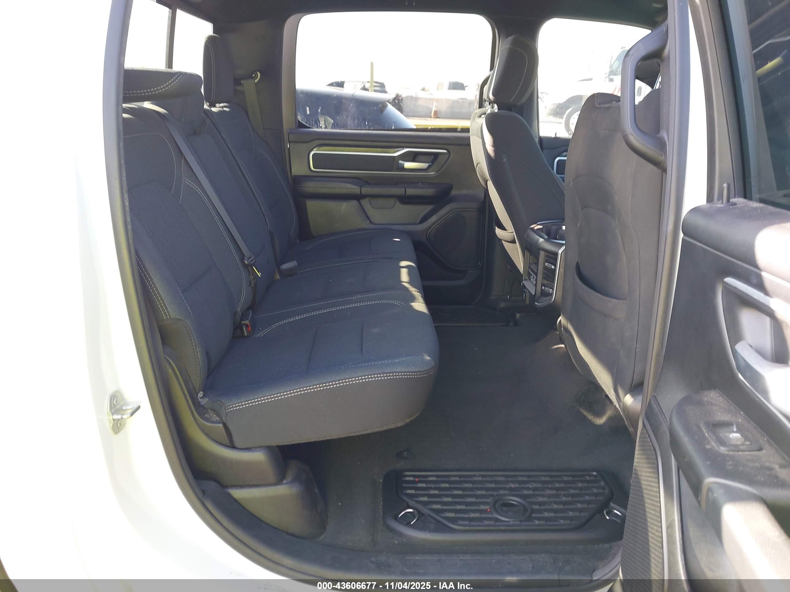 RAM 1500 image 8