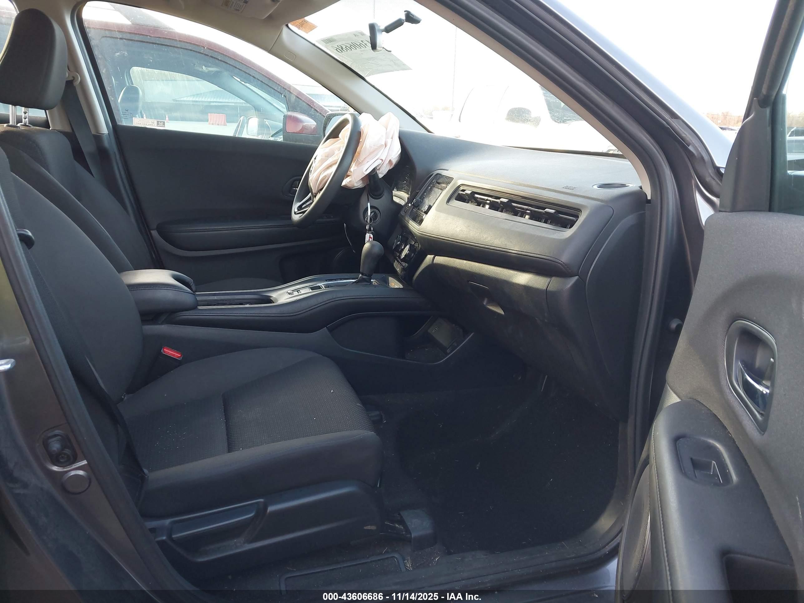 HONDA HR-V image 5