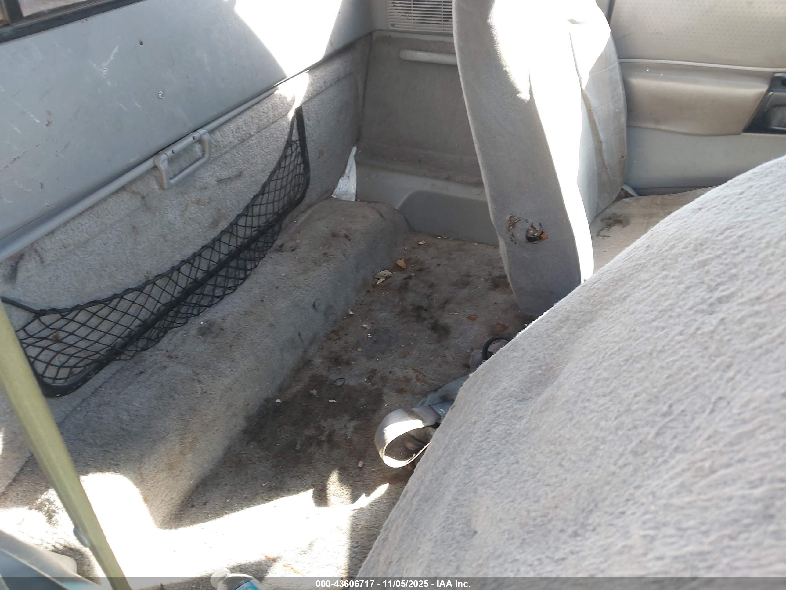 FORD RANGER image 8
