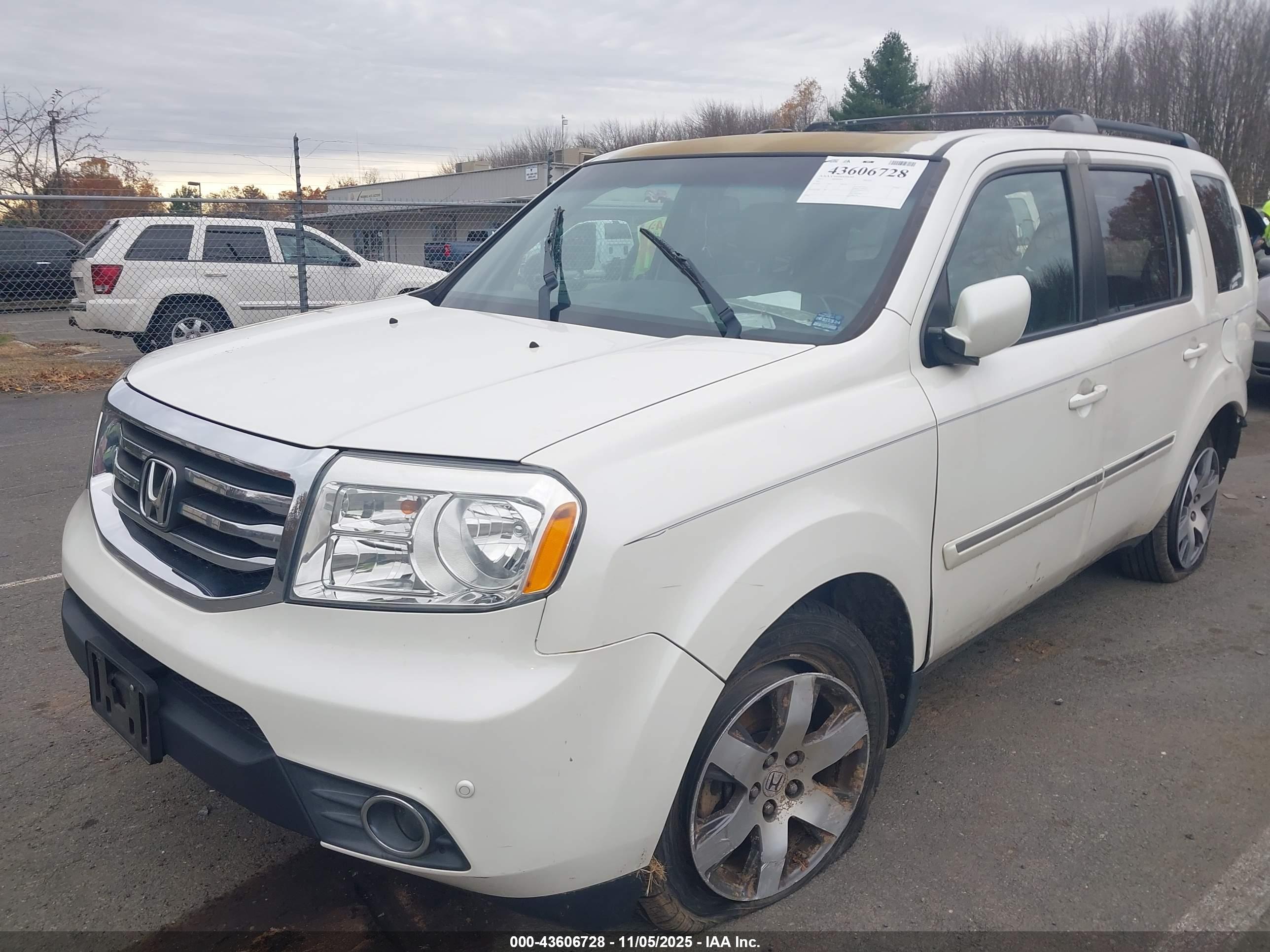 HONDA PILOT image 2