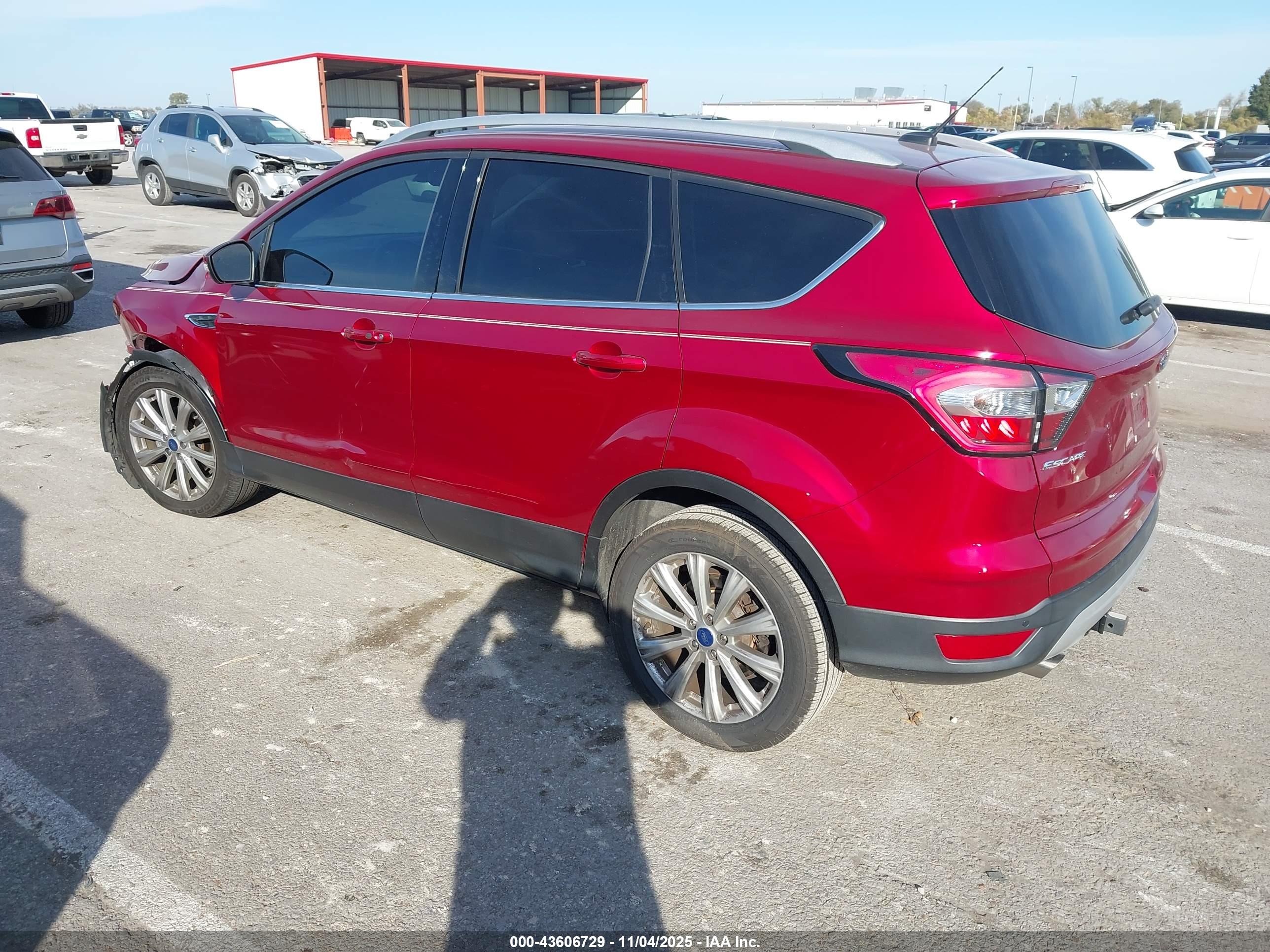 FORD ESCAPE image 3