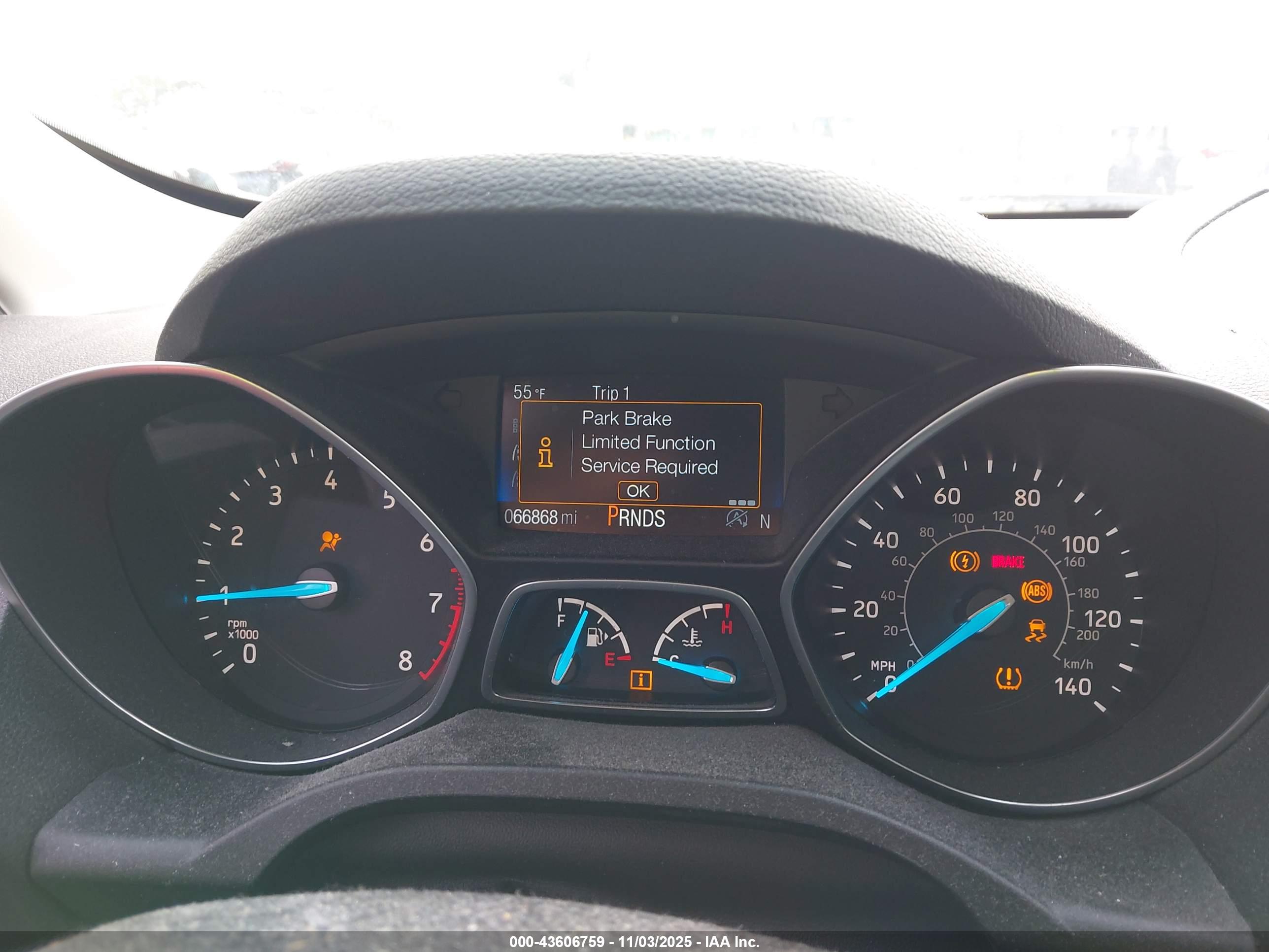 FORD ESCAPE image 7