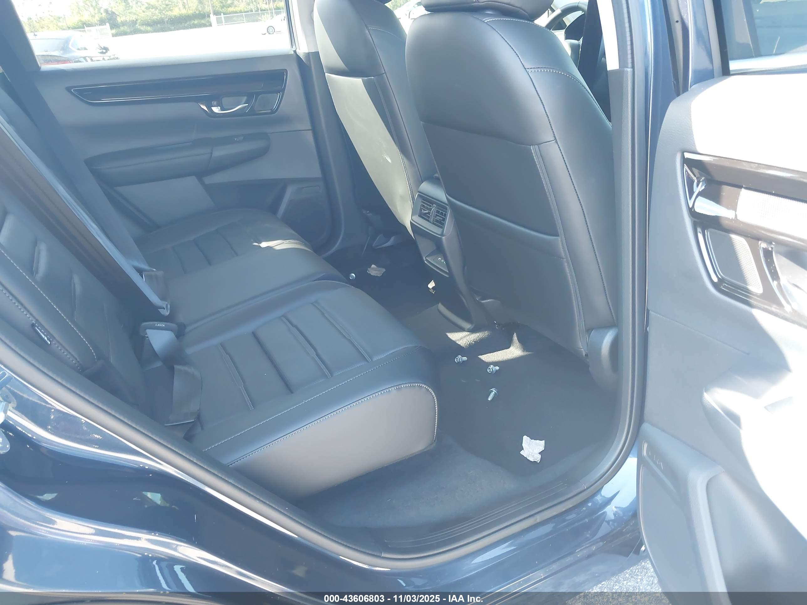 HONDA CR-V image 8