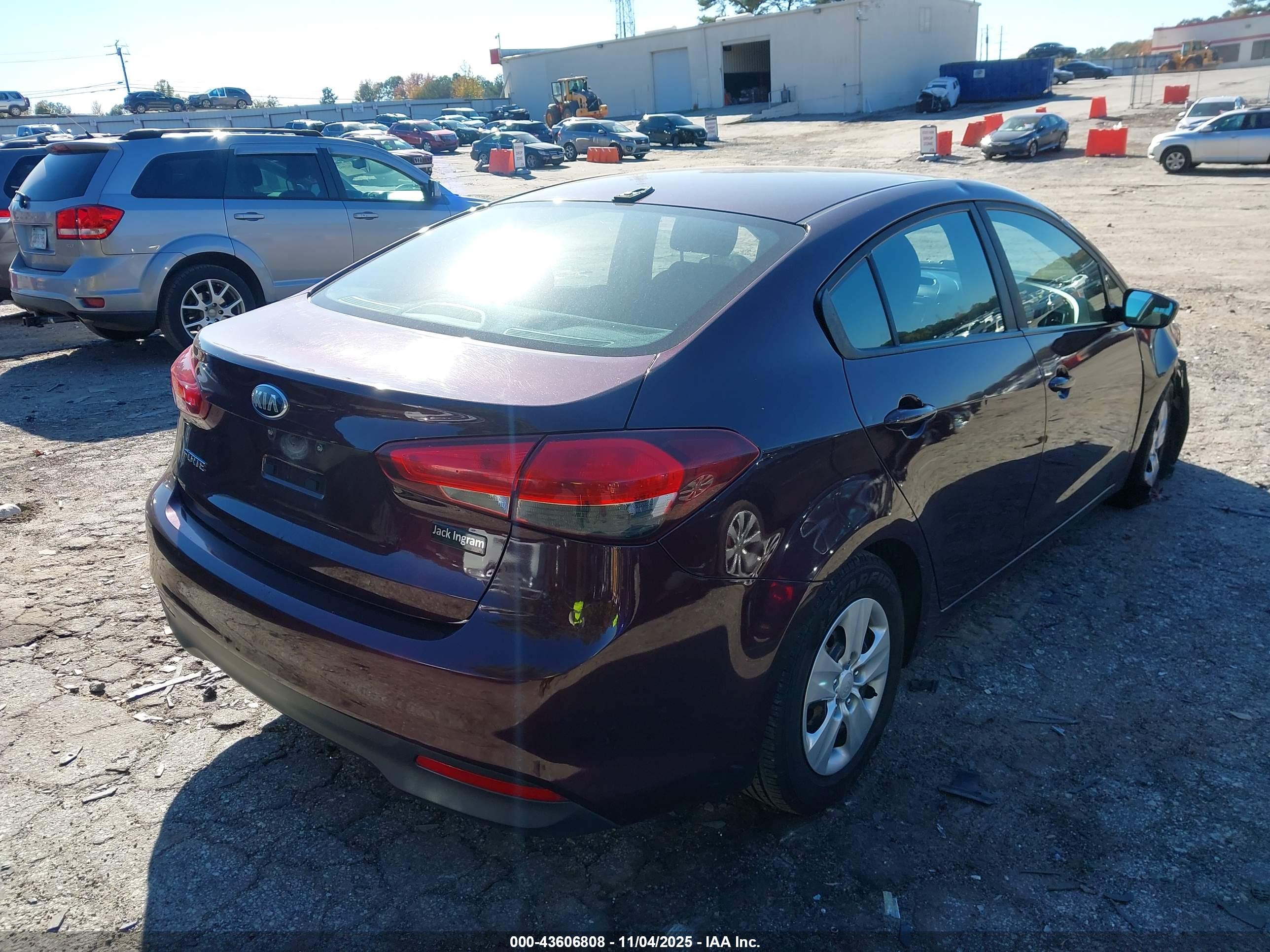 KIA FORTE image 4