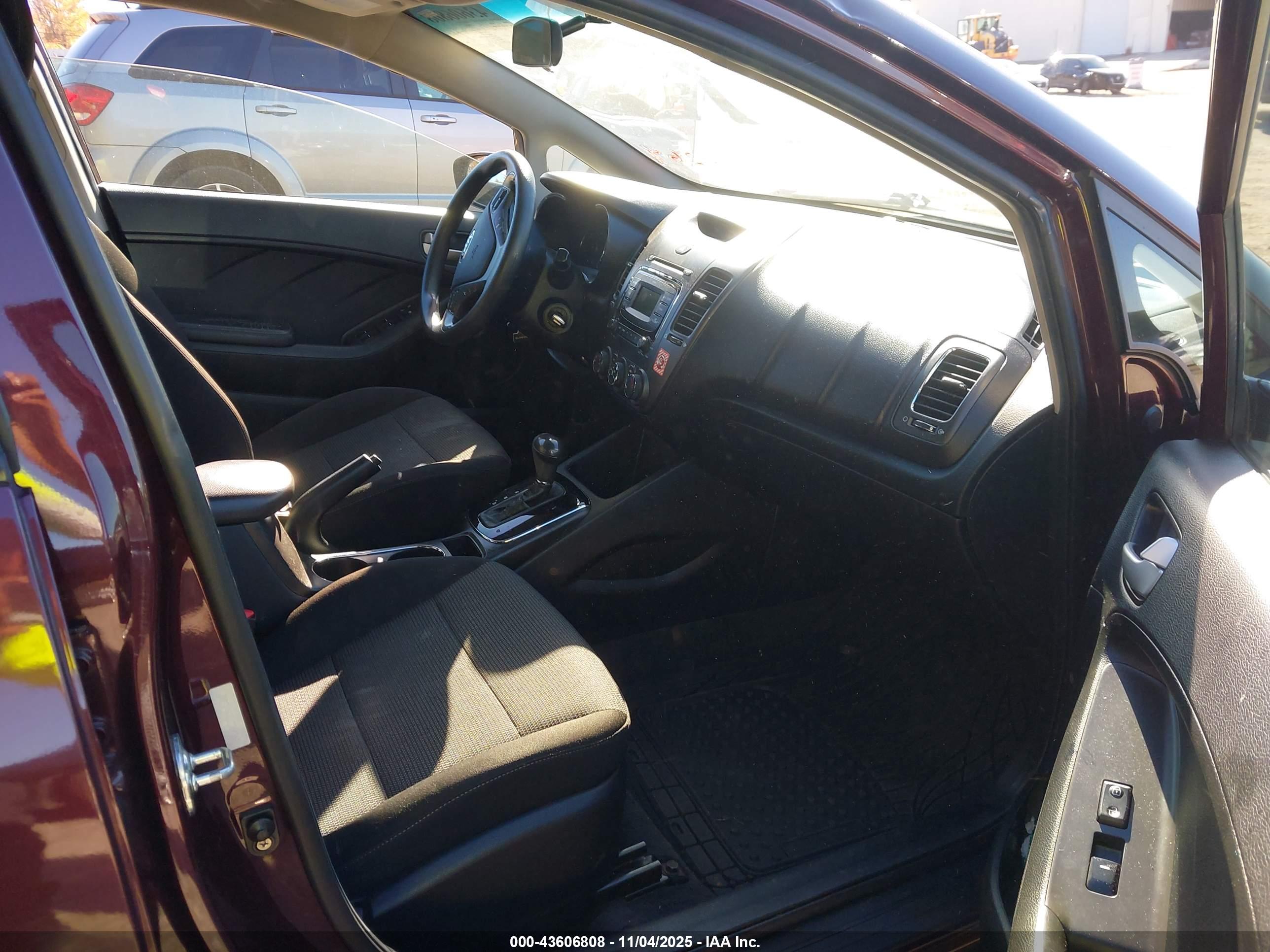 KIA FORTE image 5