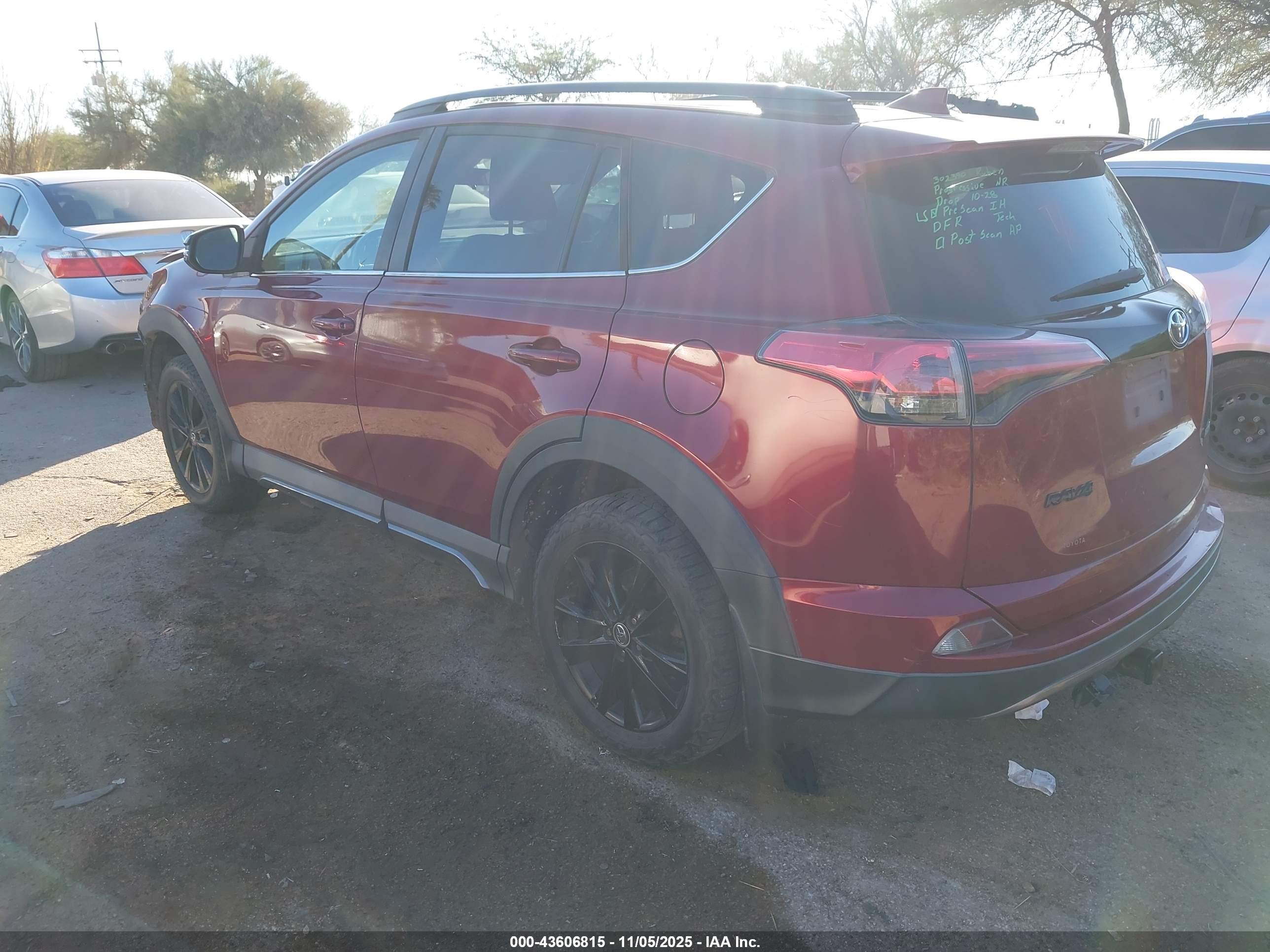 TOYOTA RAV4 image 3