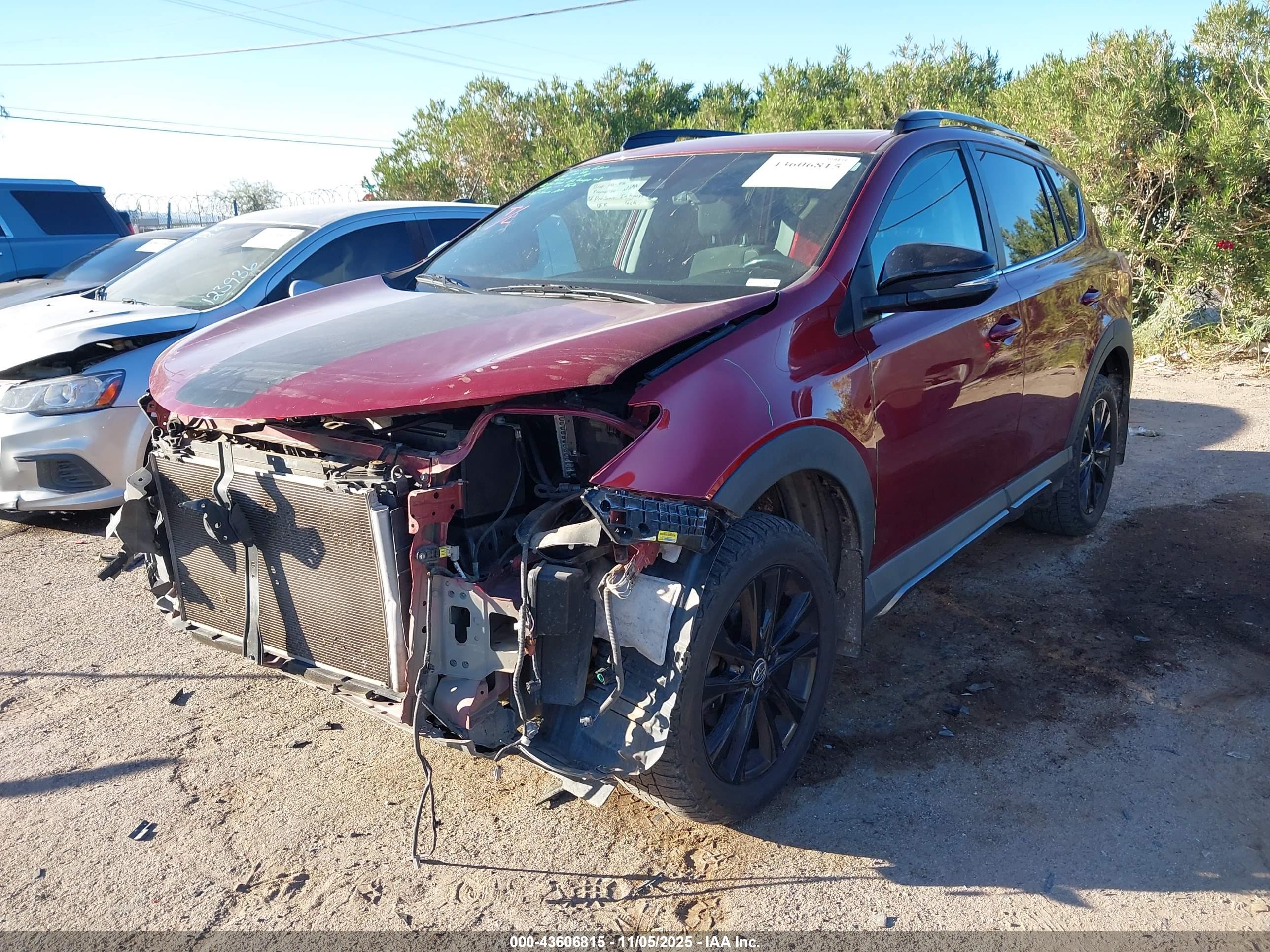 TOYOTA RAV4 image 6
