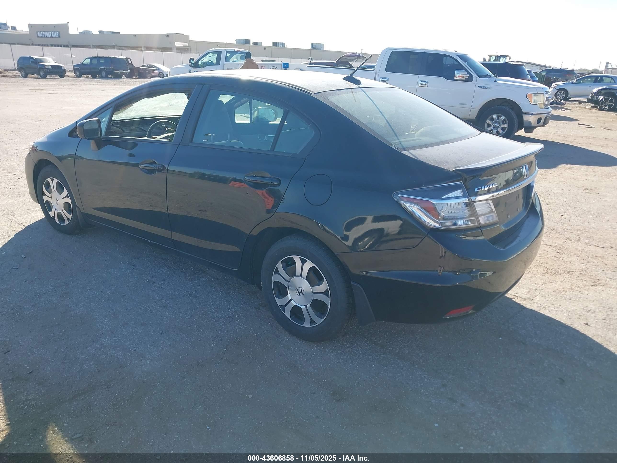 HONDA CIVIC image 3