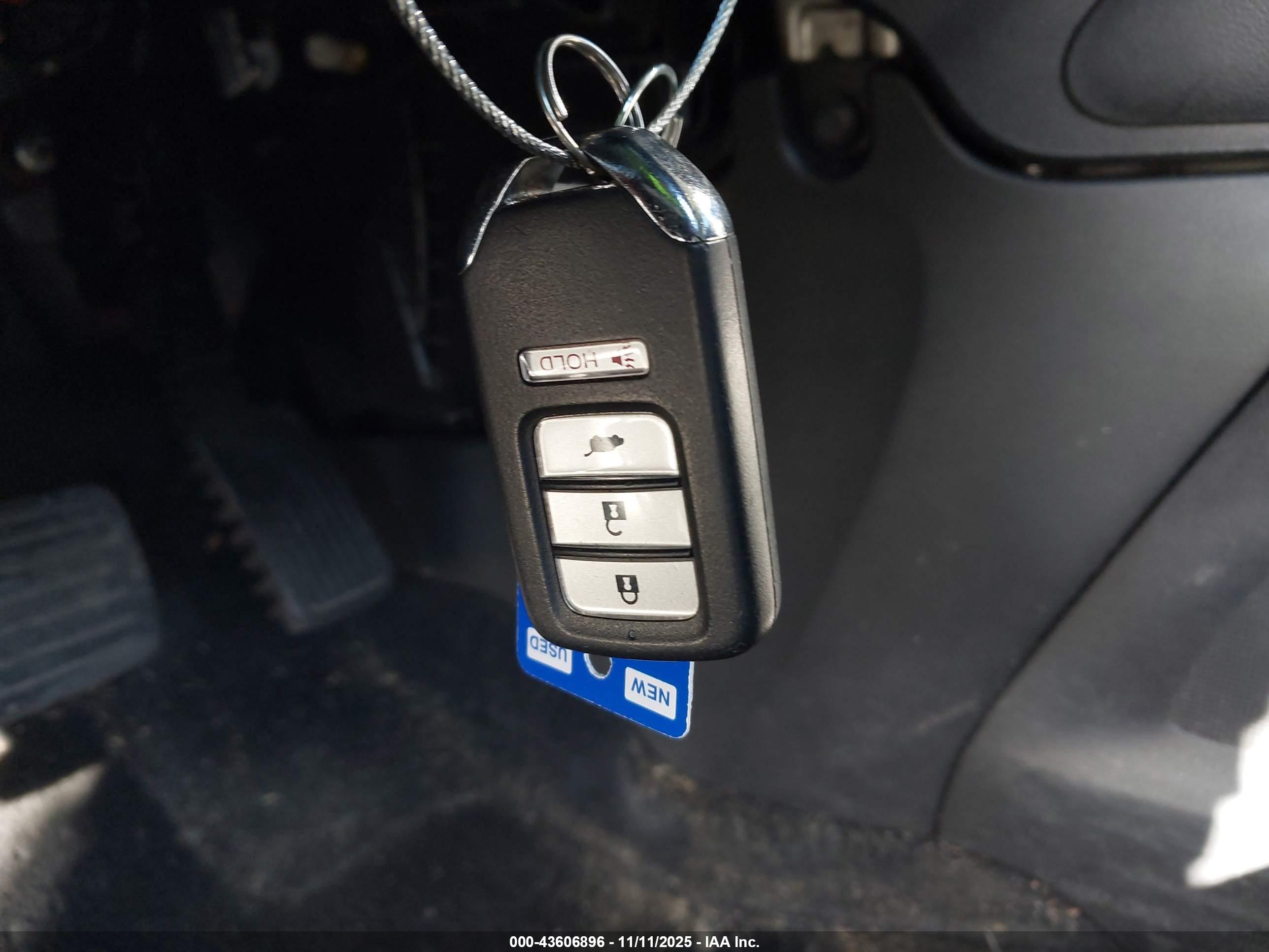 HONDA CR-V image 11