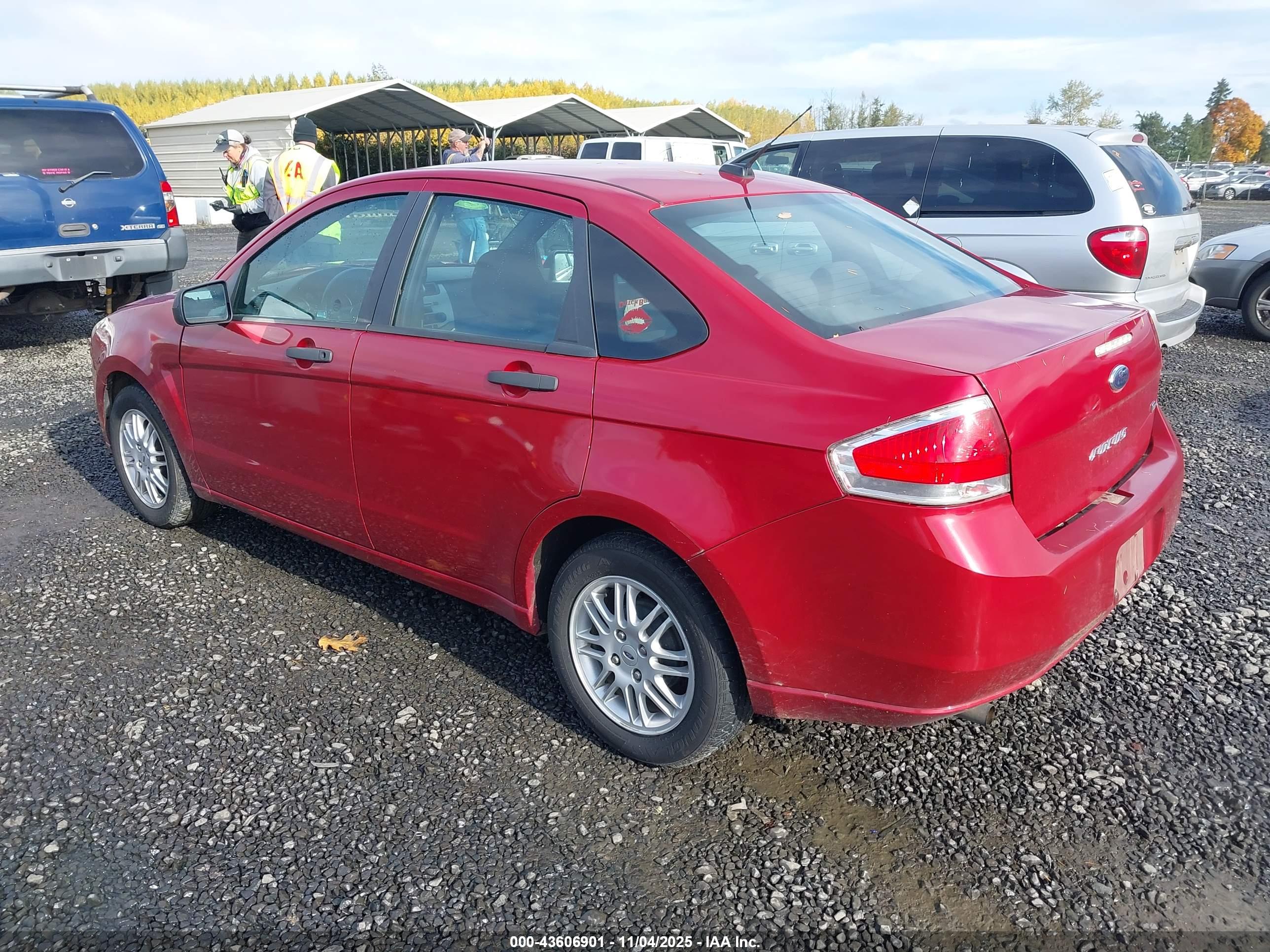 FORD FOCUS image 3