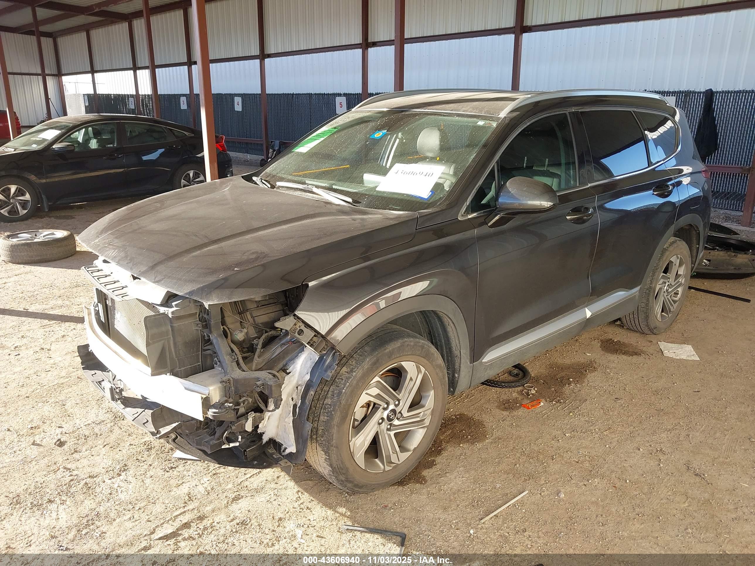 HYUNDAI SANTA image 2