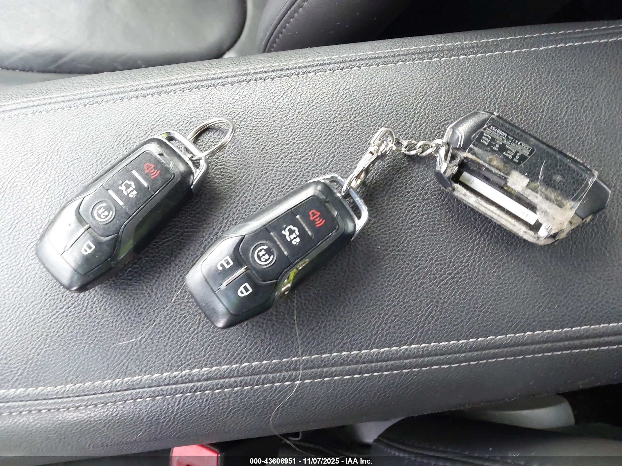 LINCOLN MKZ image 11