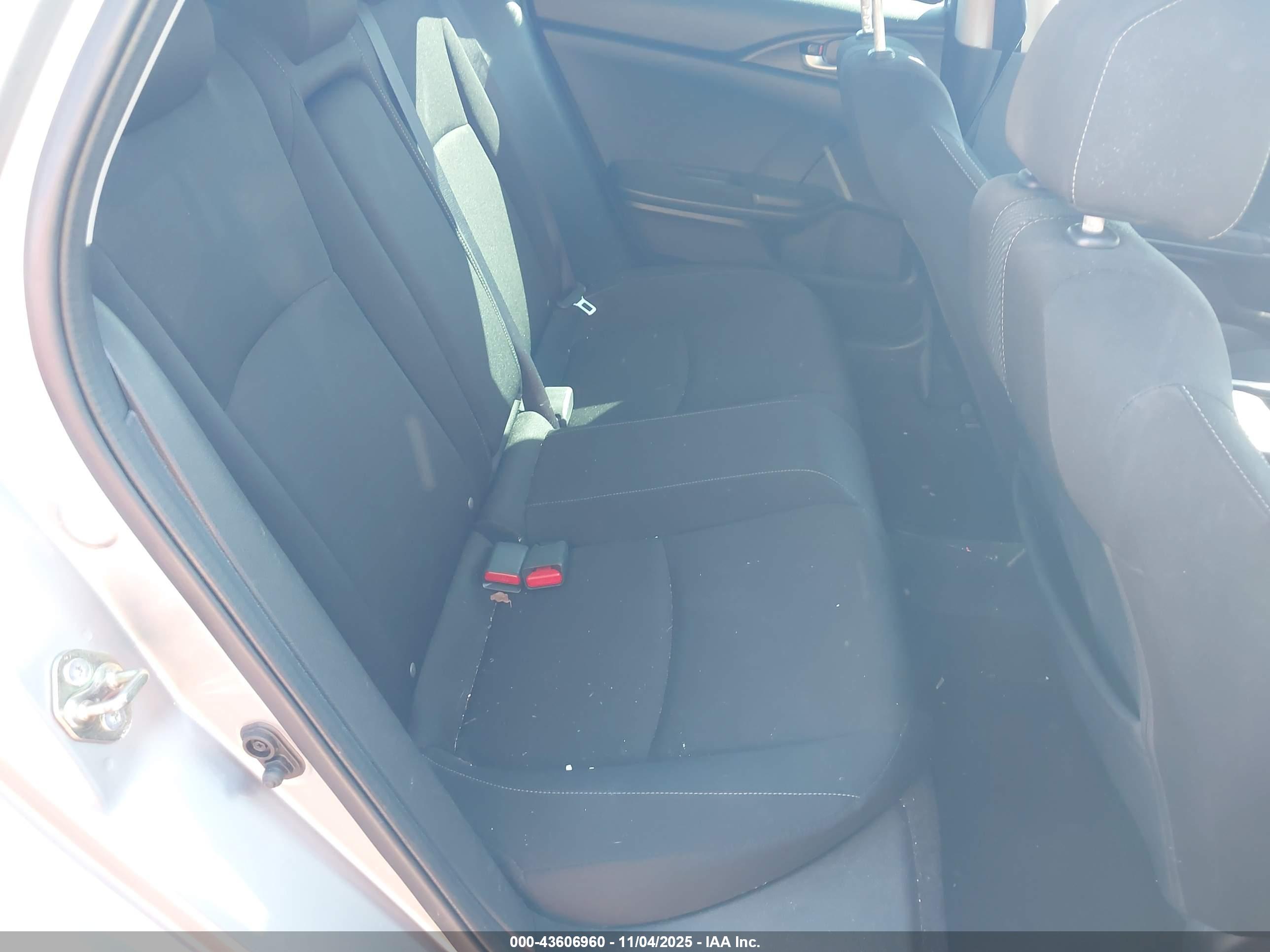 HONDA CIVIC image 8