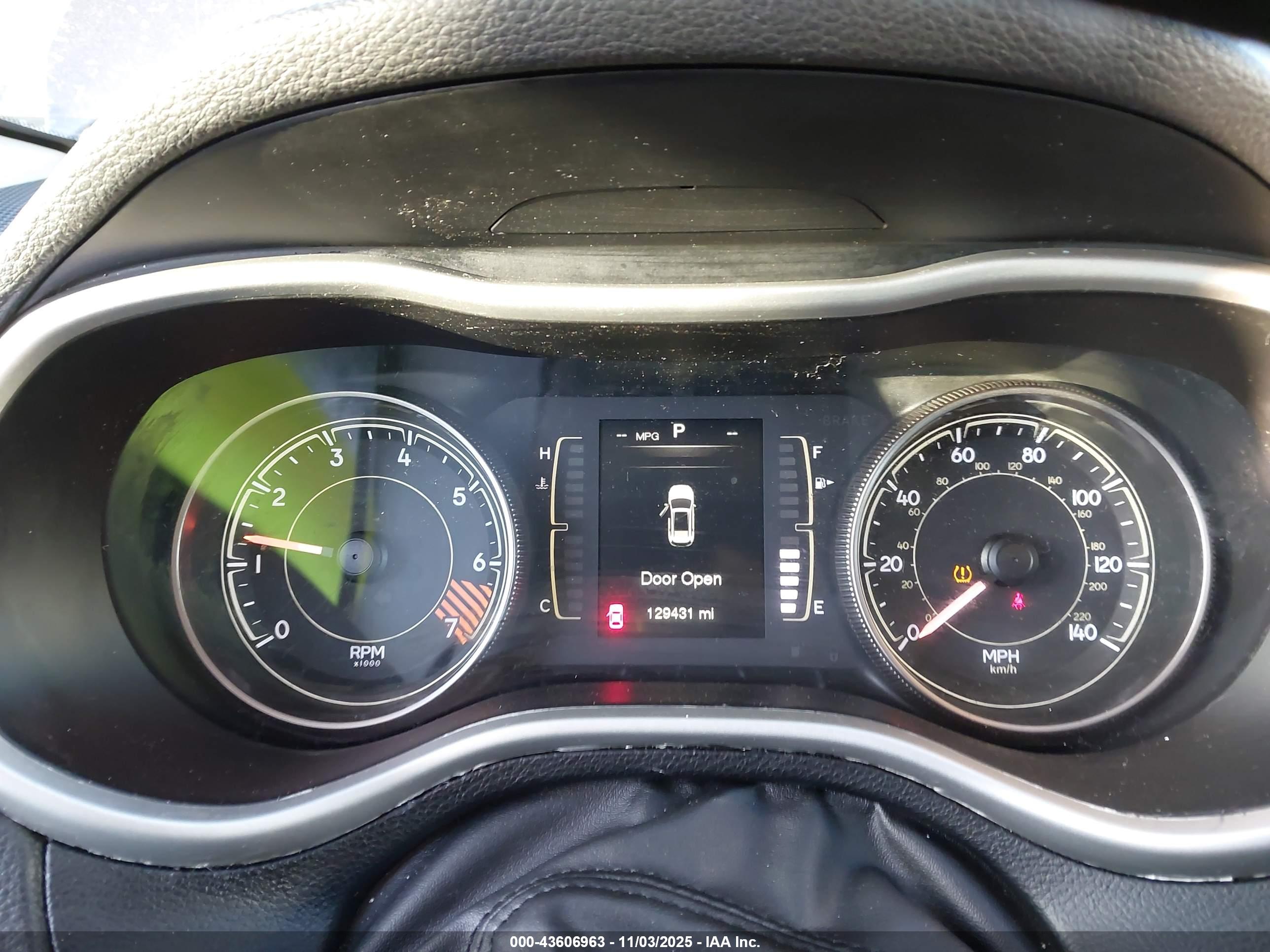 JEEP CHEROKEE image 7