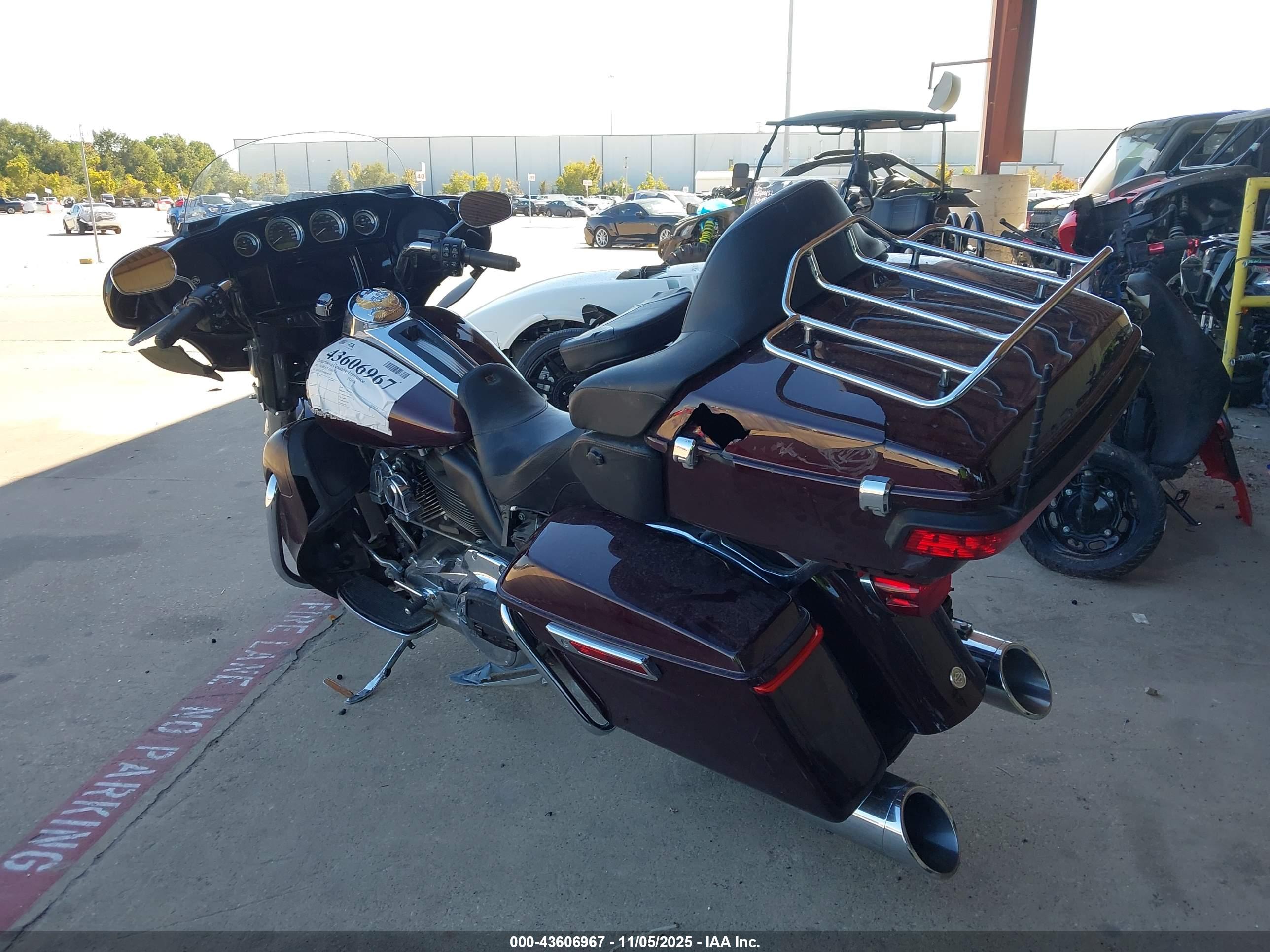 HARLEY-DAVIDSON FLHTK image 3