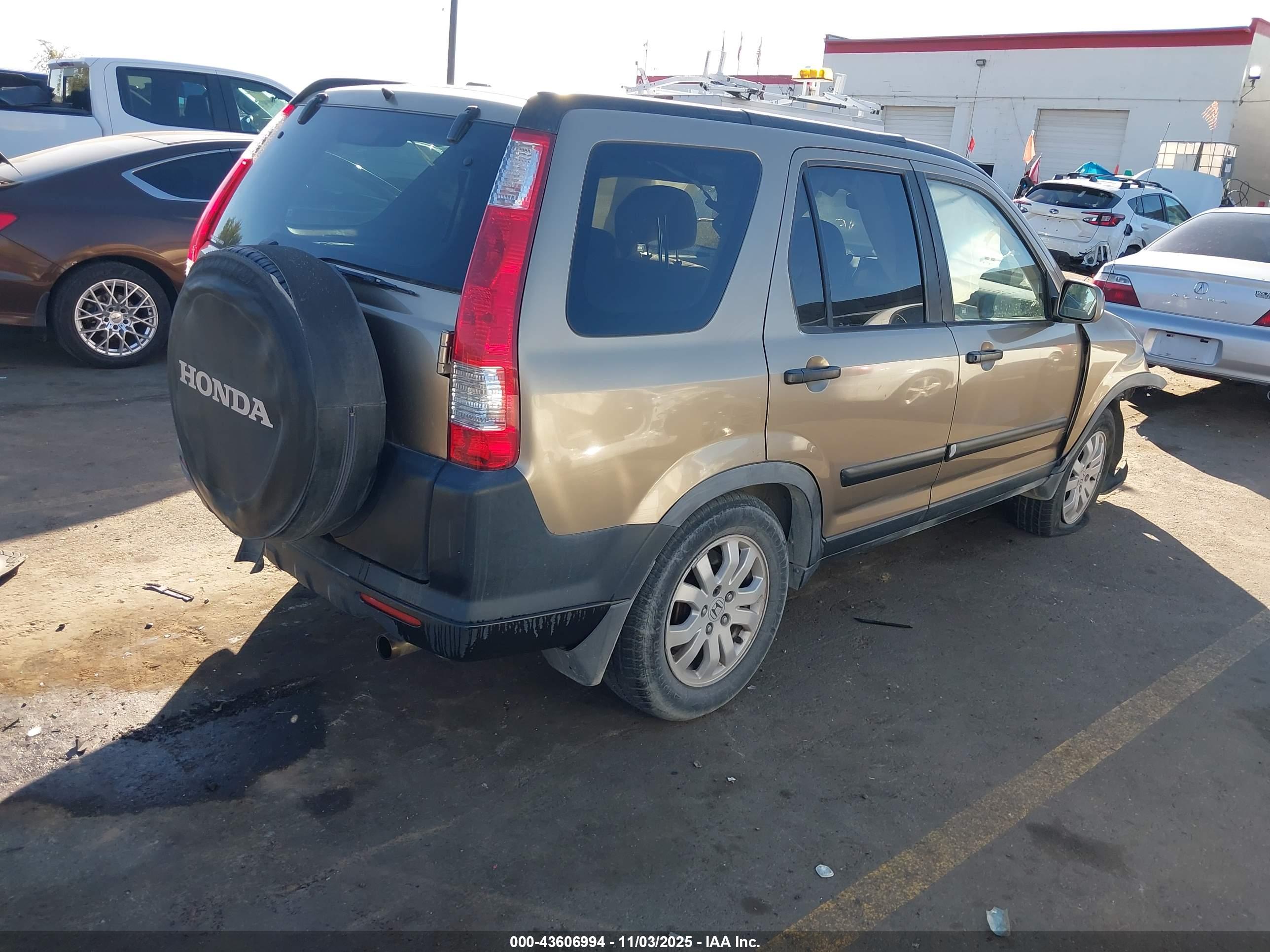HONDA CR-V image 4