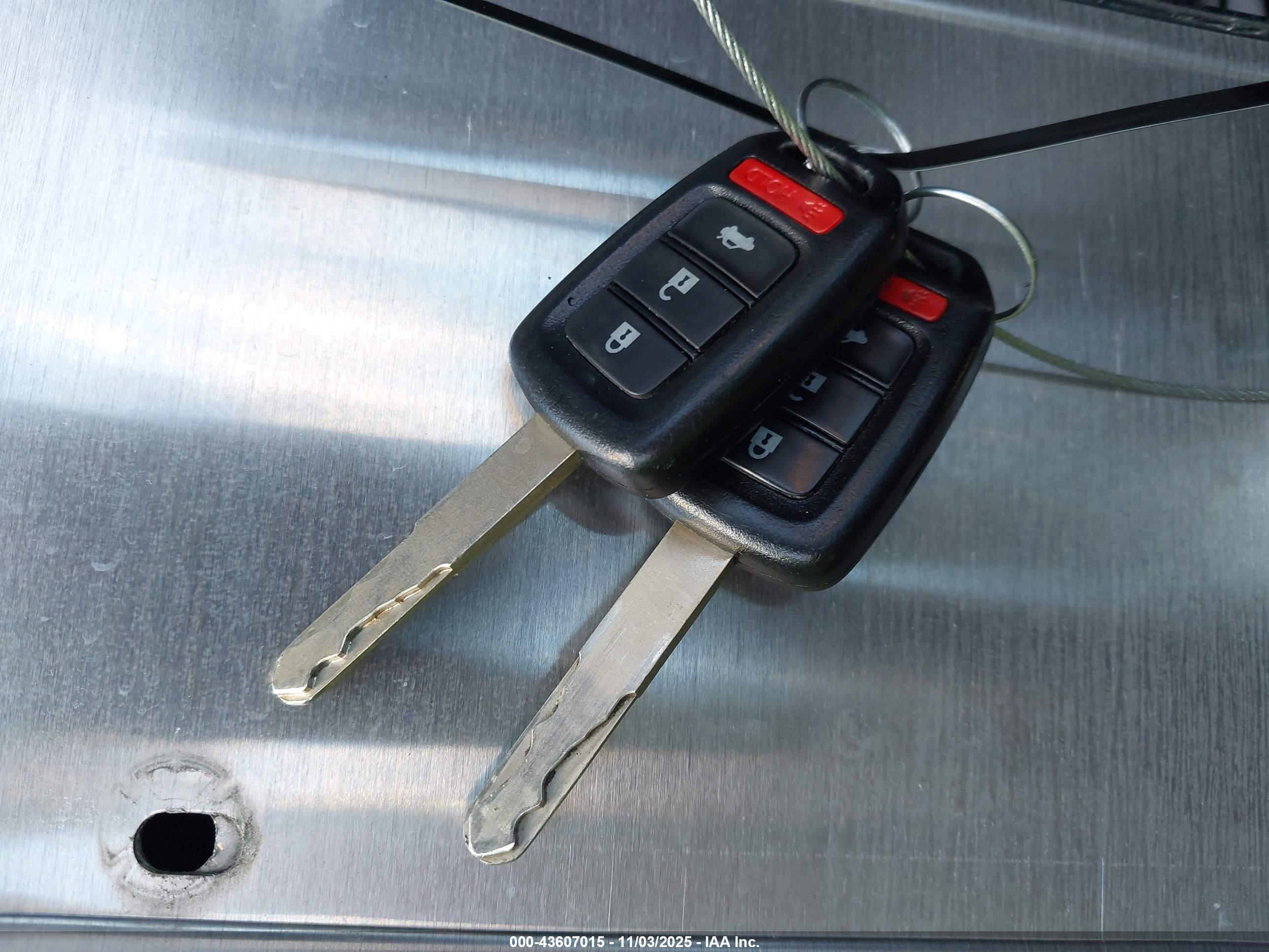 HONDA CIVIC image 11