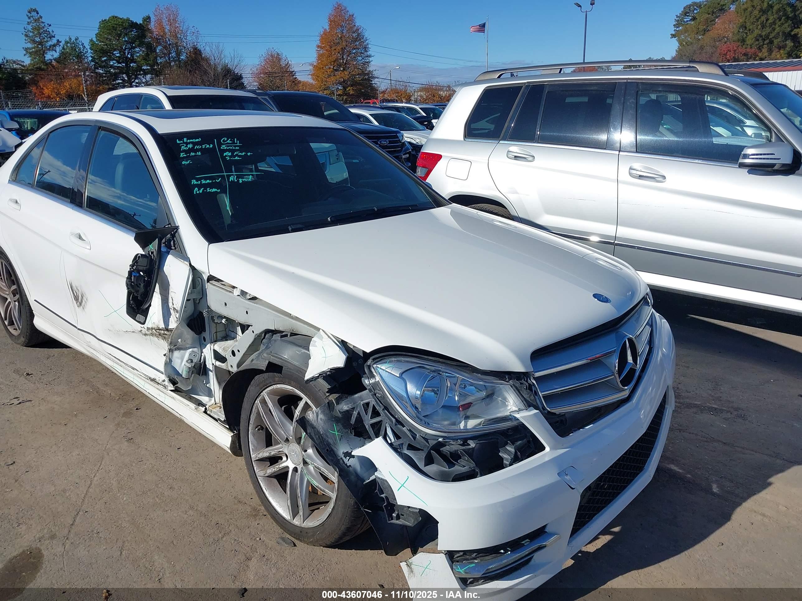MERCEDES-BENZ C image 6