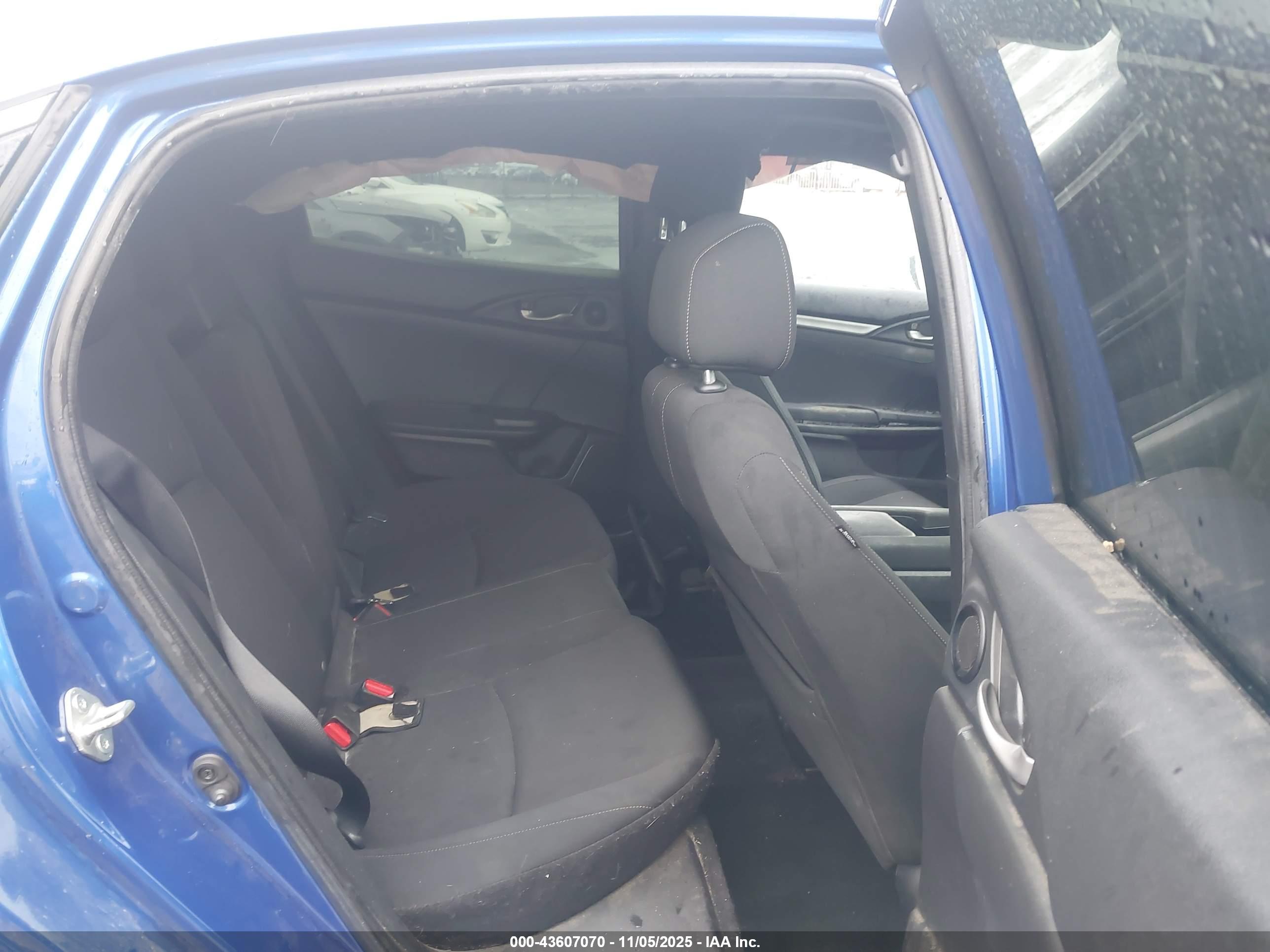 HONDA CIVIC image 8