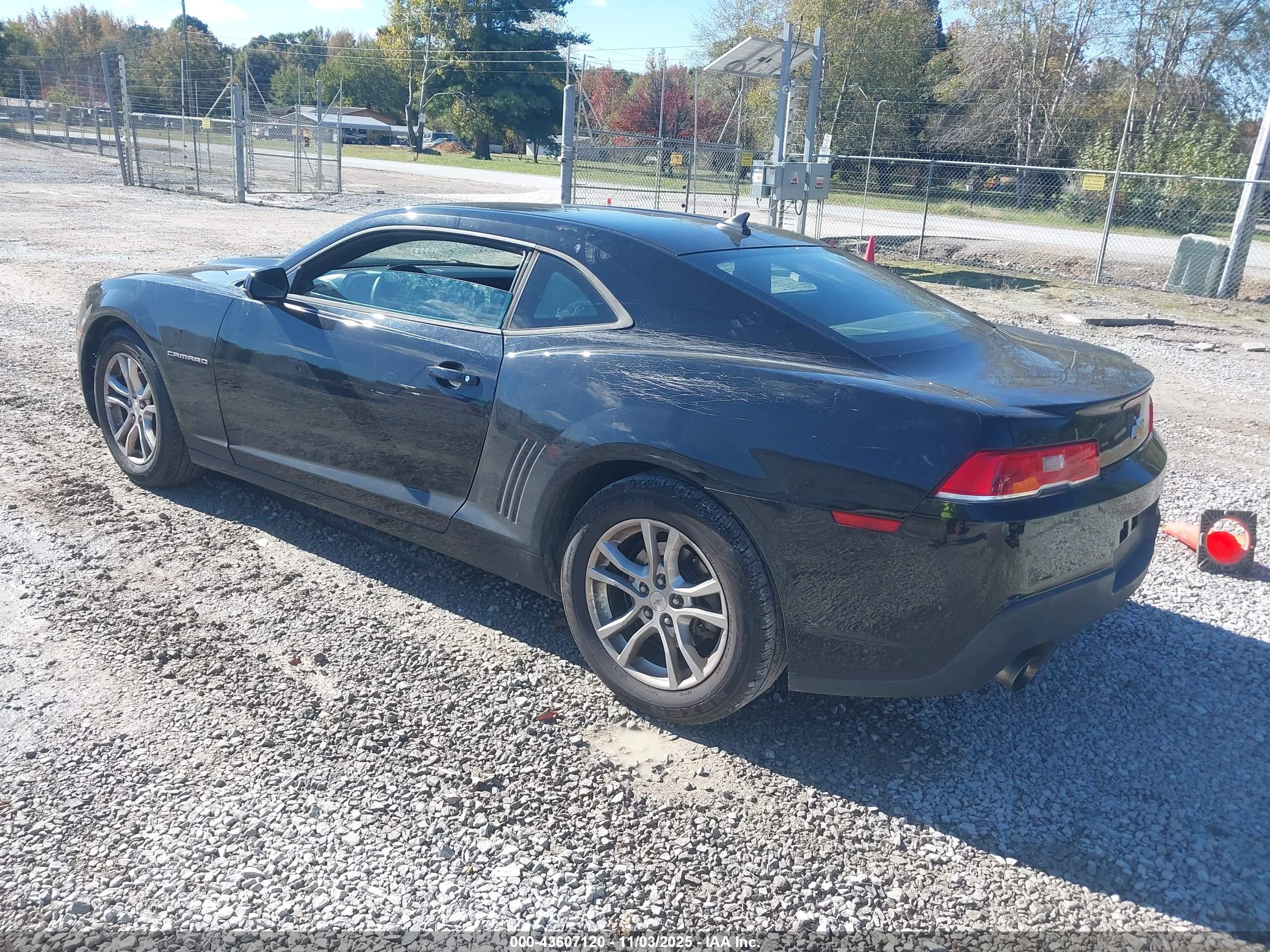 CHEVROLET CAMARO image 3