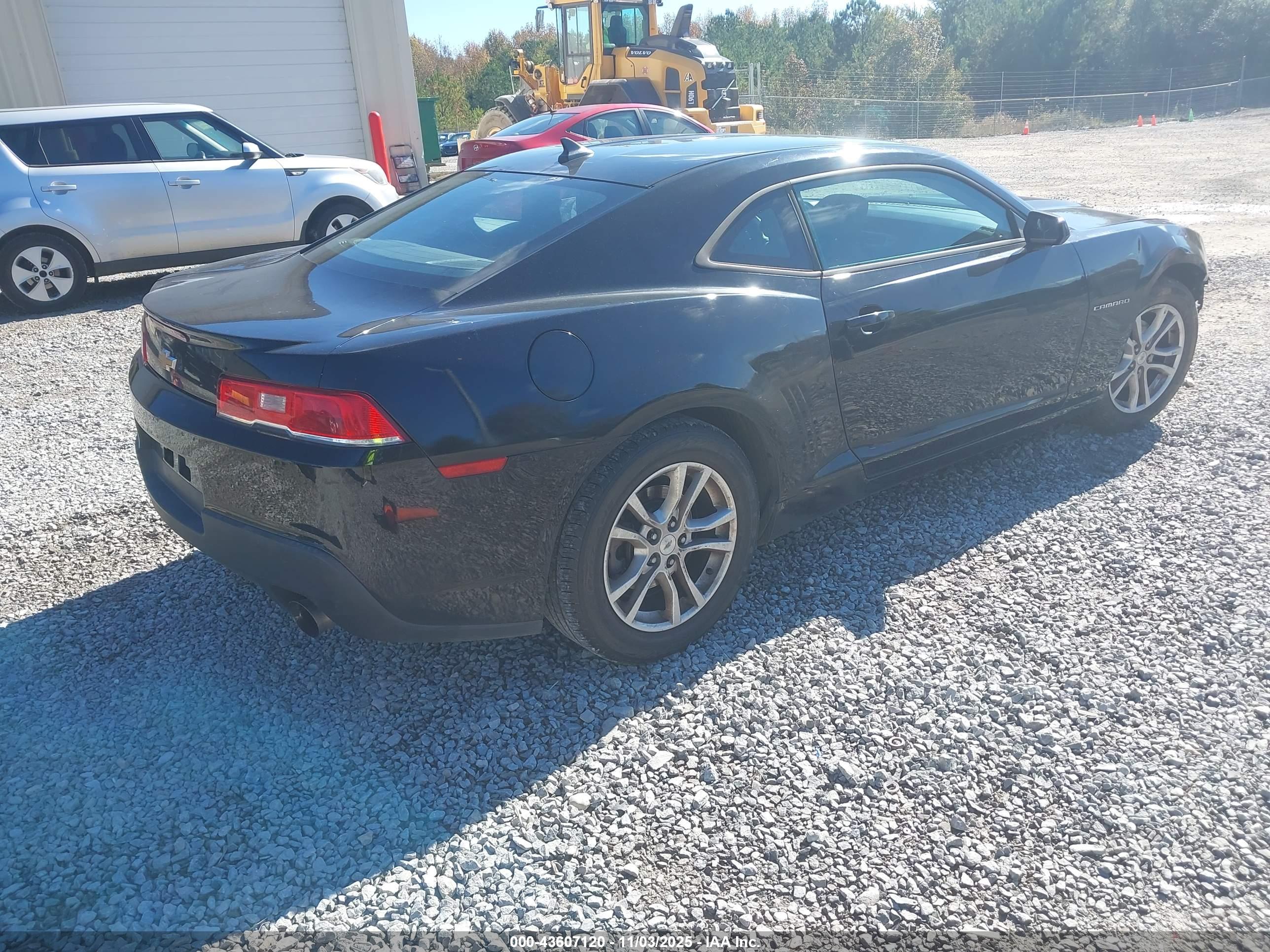 CHEVROLET CAMARO image 4