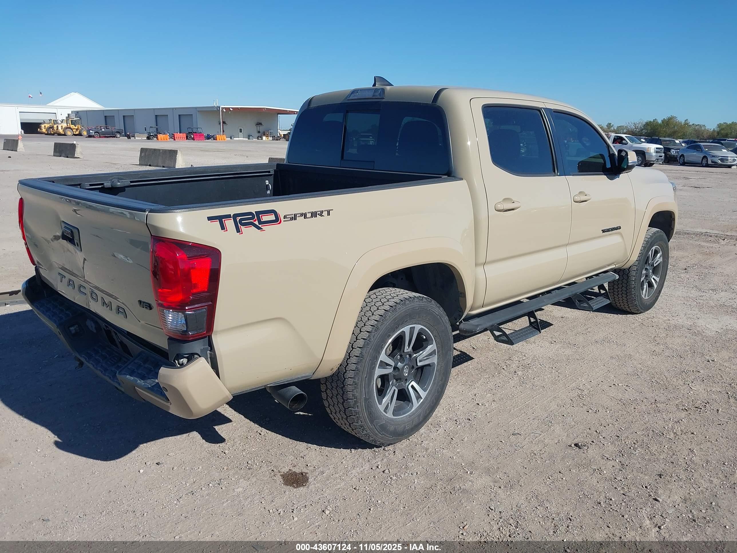 TOYOTA TACOMA image 4