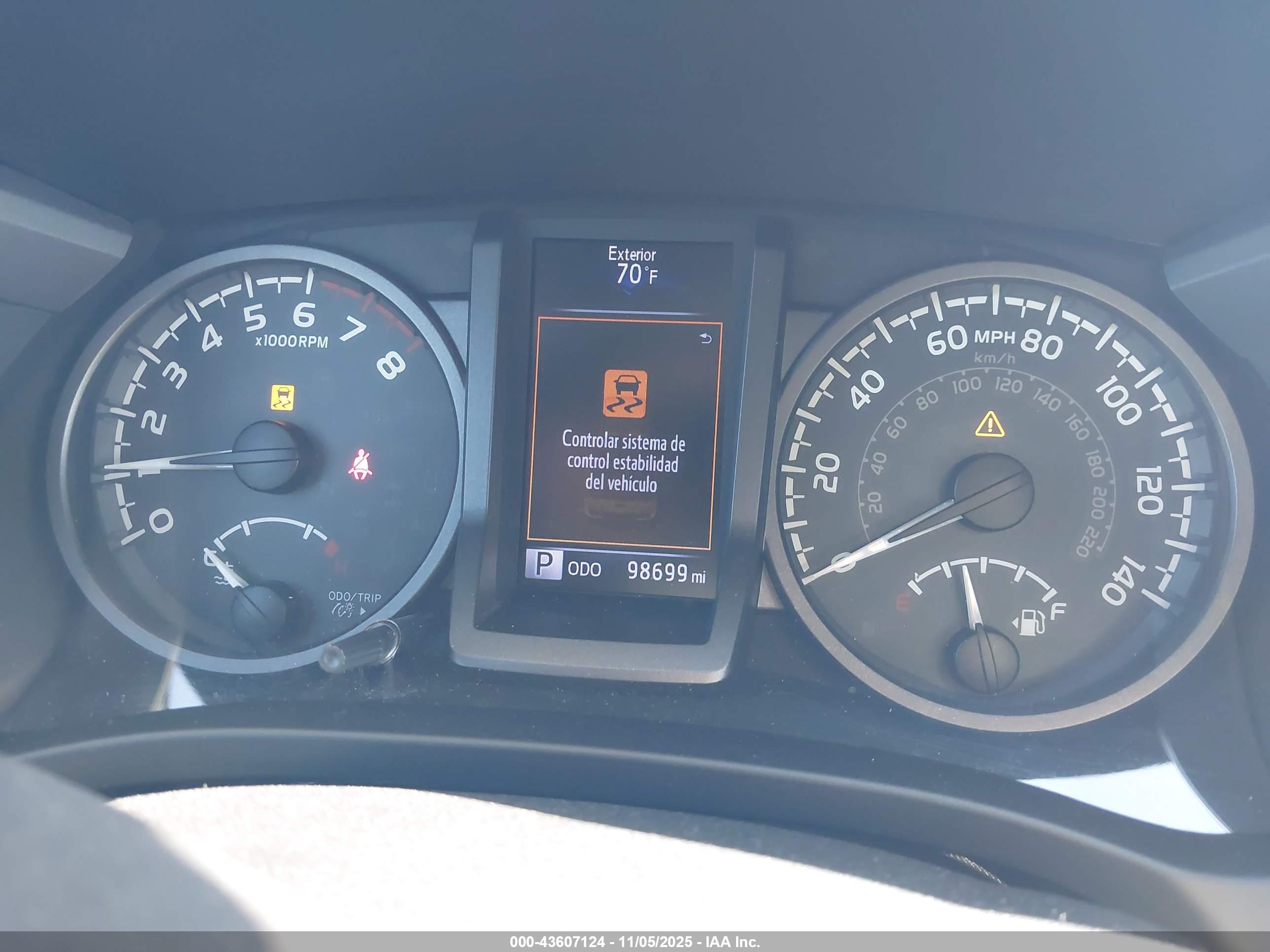 TOYOTA TACOMA image 7