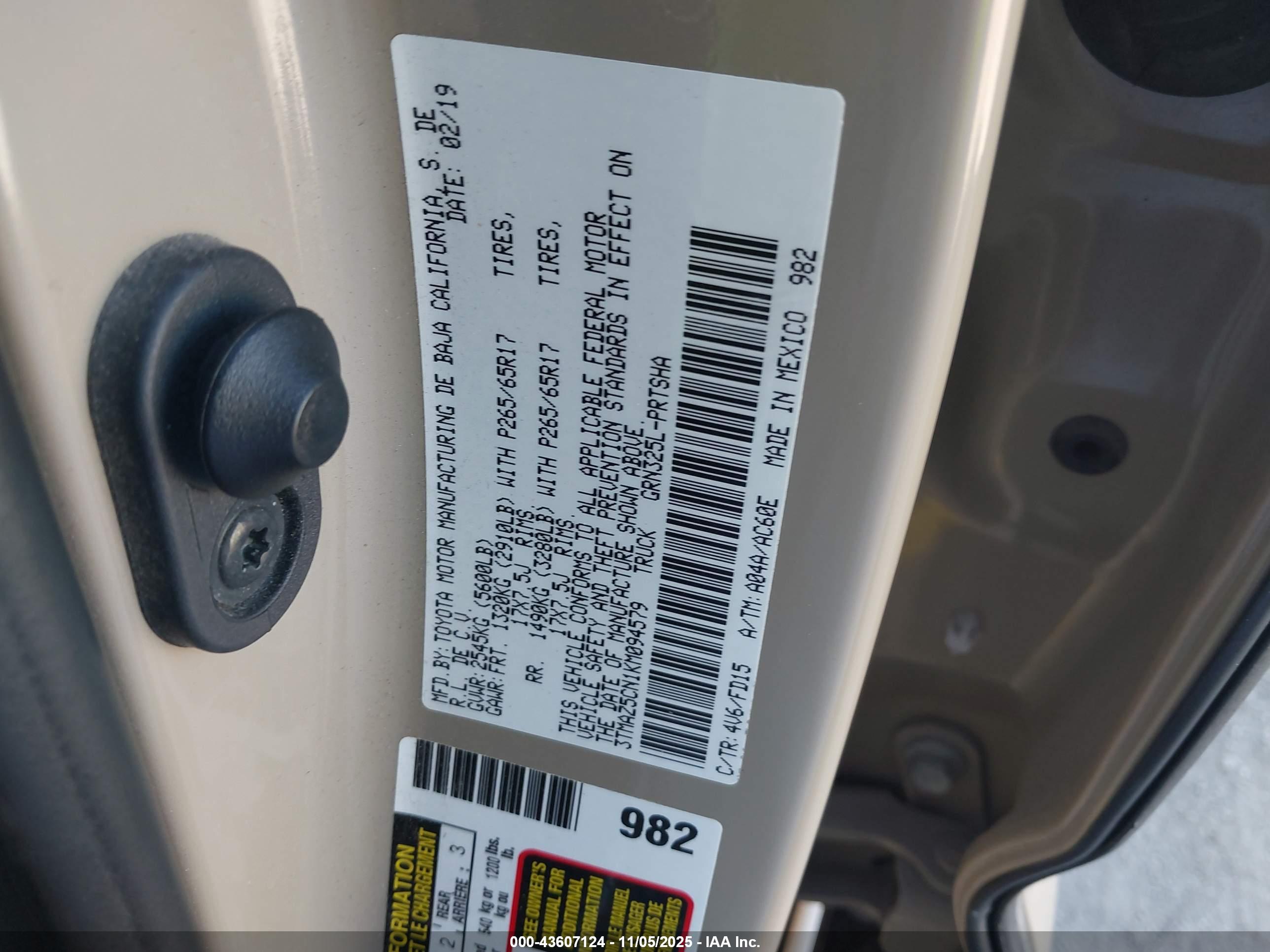 TOYOTA TACOMA image 9