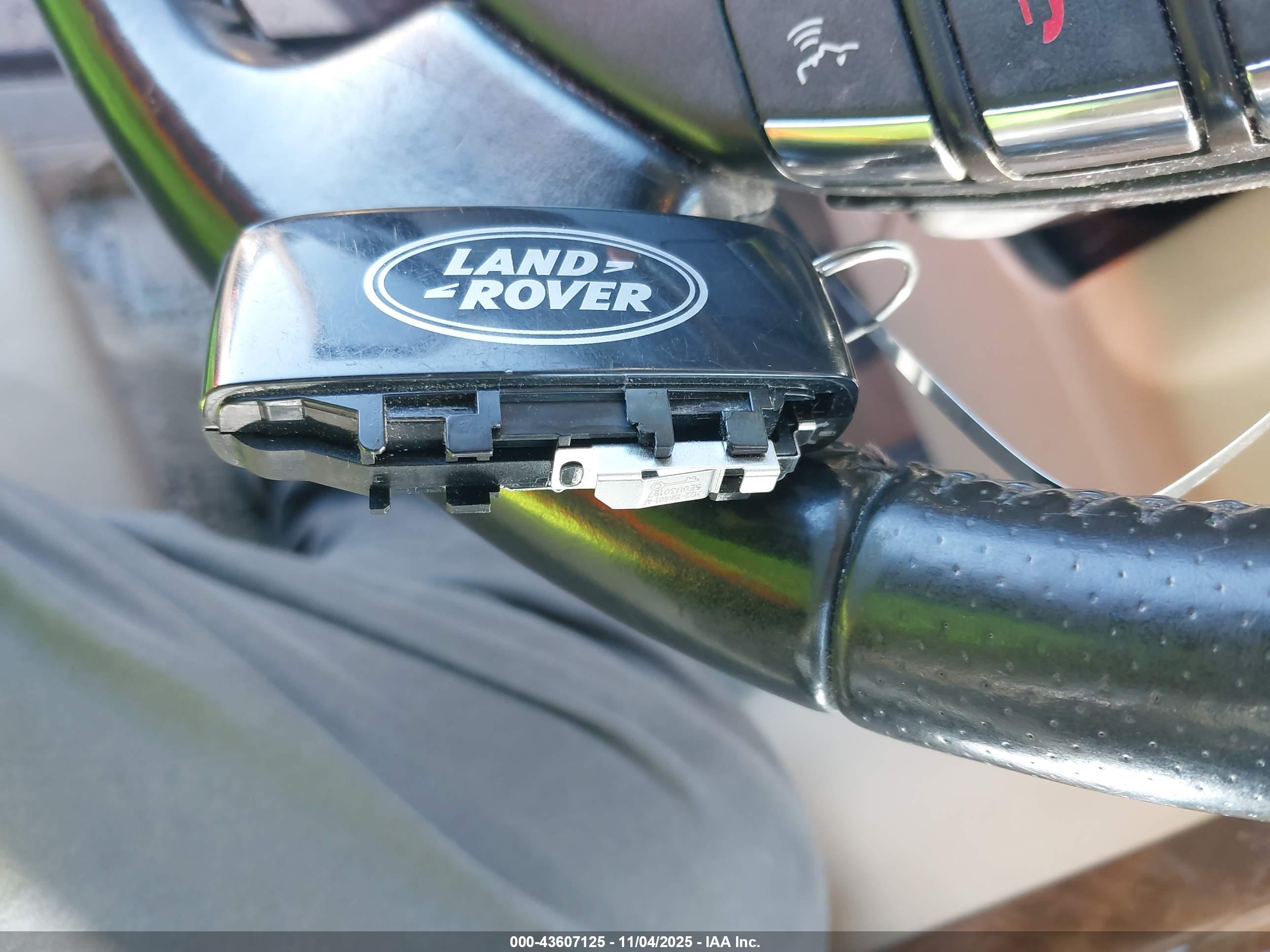 LAND ROVER image 11