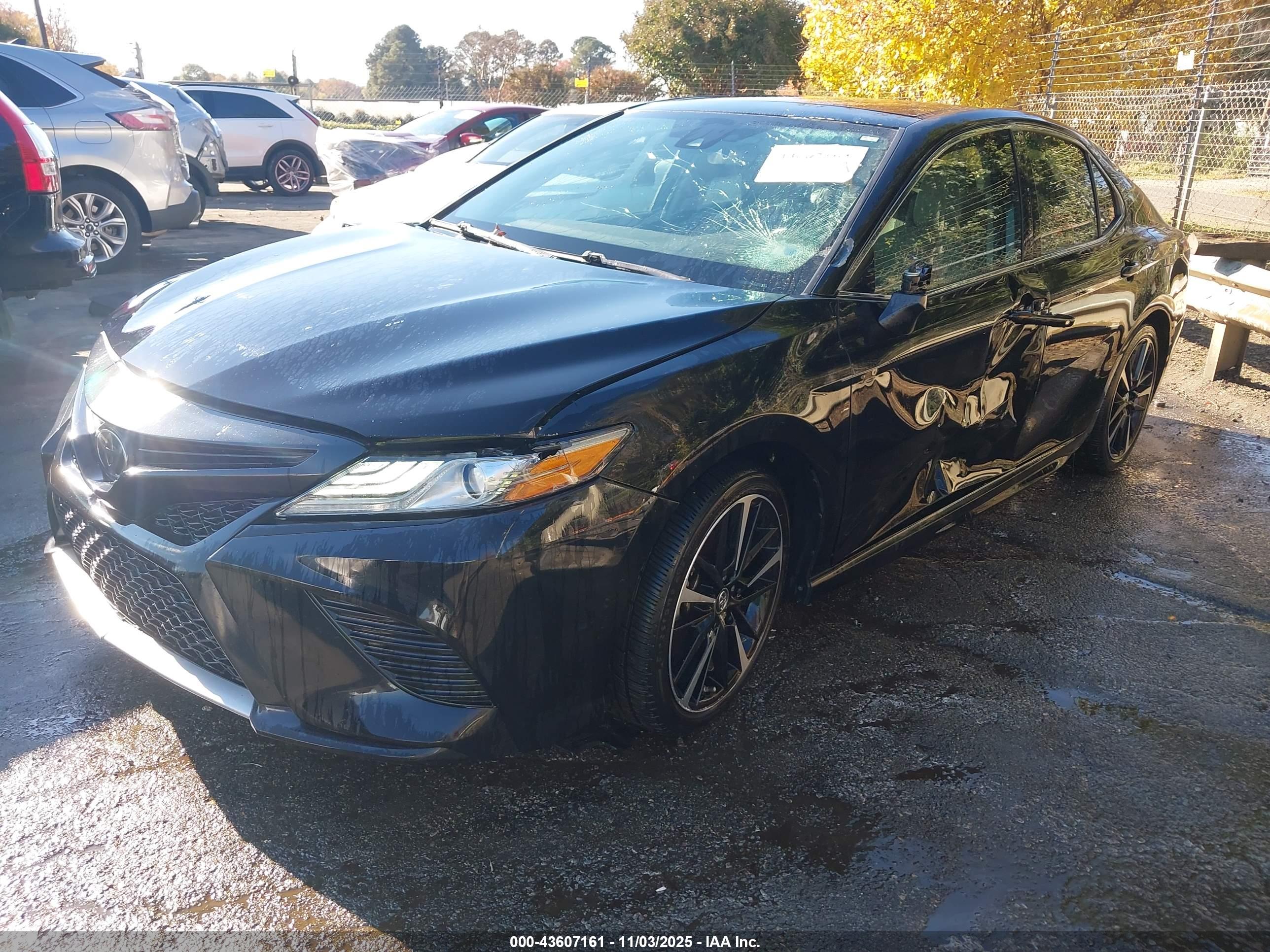 TOYOTA CAMRY image 2