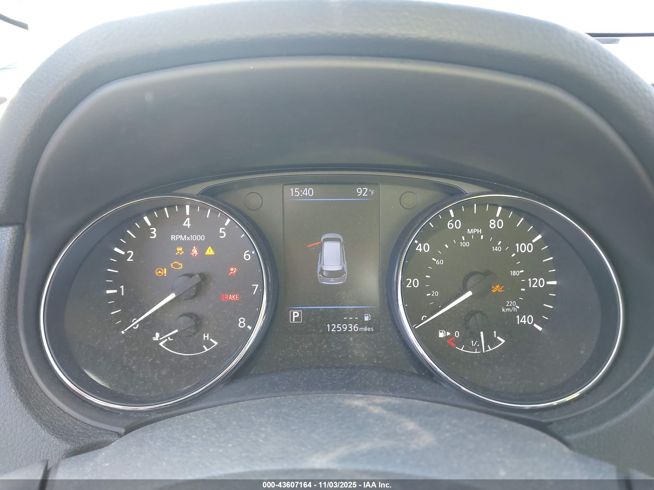NISSAN ROGUE image 7