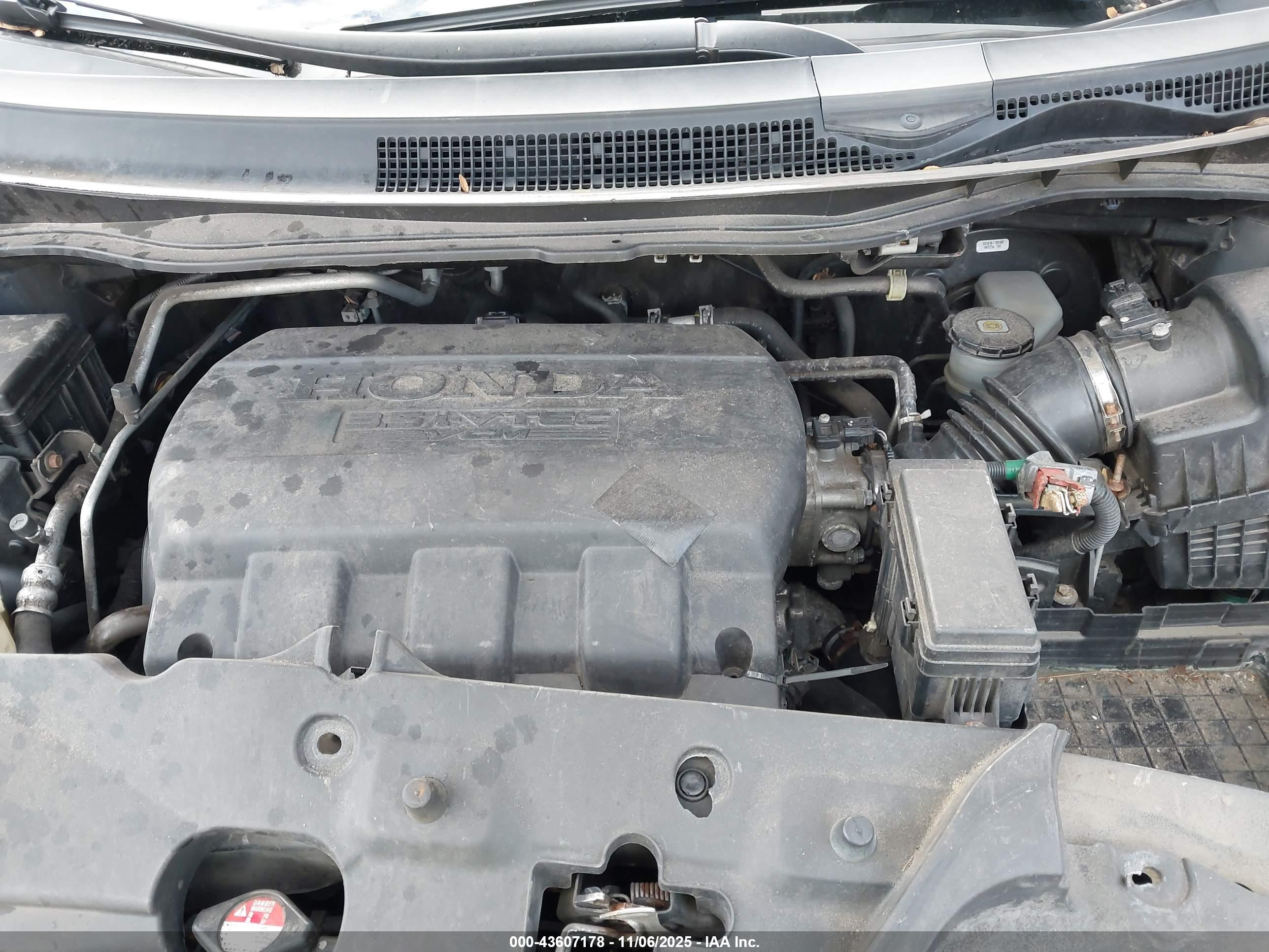 HONDA ODYSSEY image 10